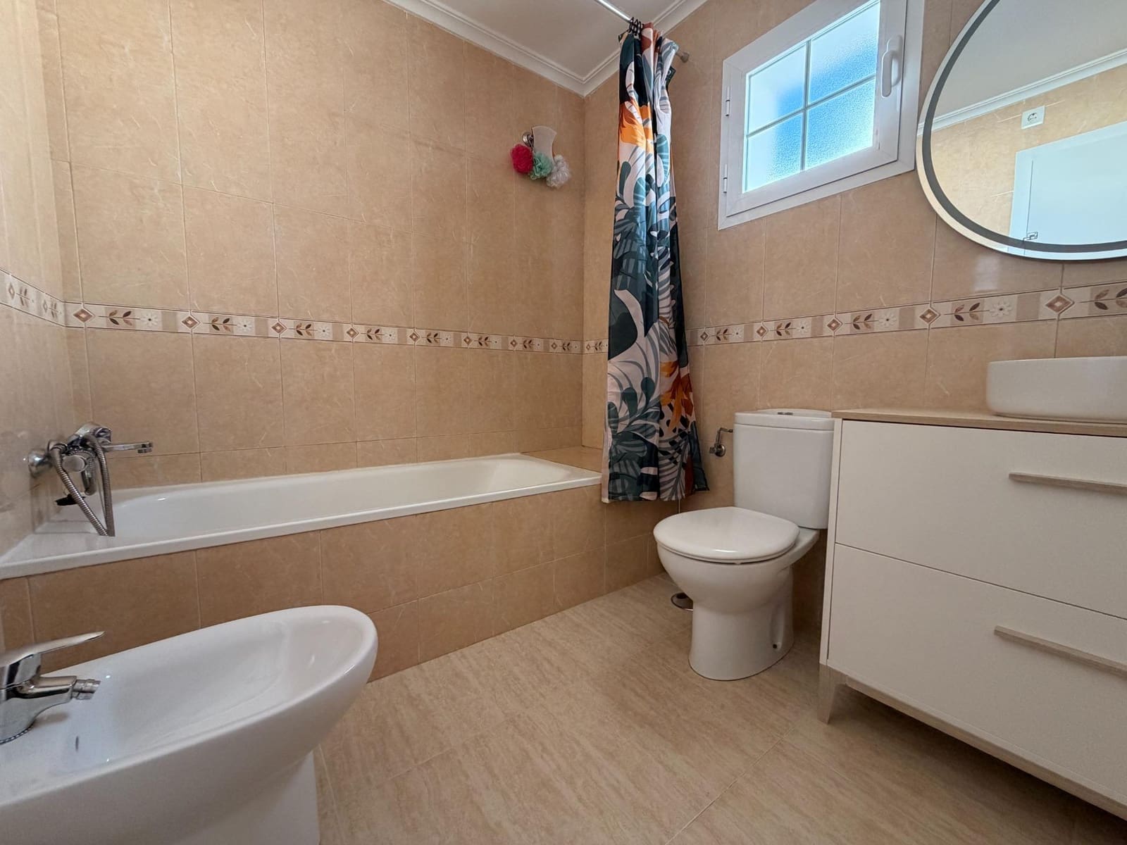 3 soveværelse Lejlighed til salg i San Juan de los Terreros med swimmingpool garage - € 350.000 (Ref: 9695368)