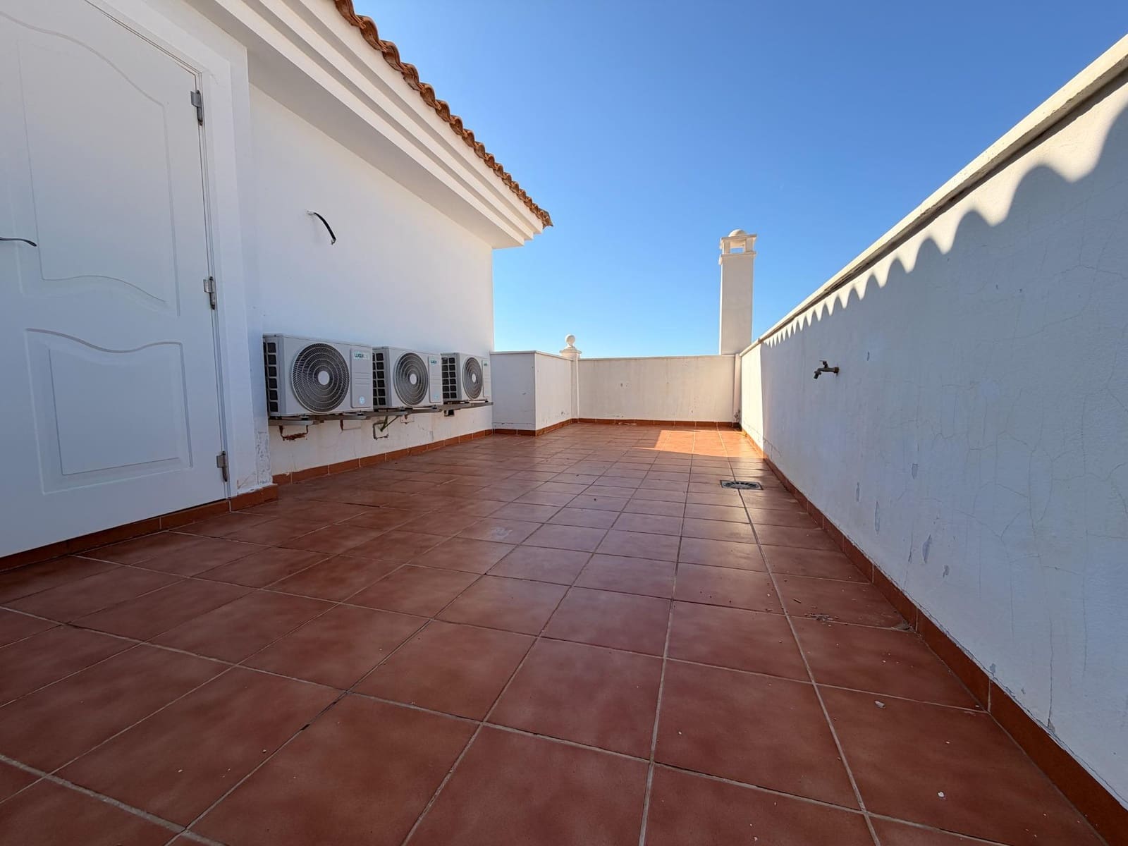 3 soveværelse Lejlighed til salg i San Juan de los Terreros med swimmingpool garage - € 350.000 (Ref: 9695368)