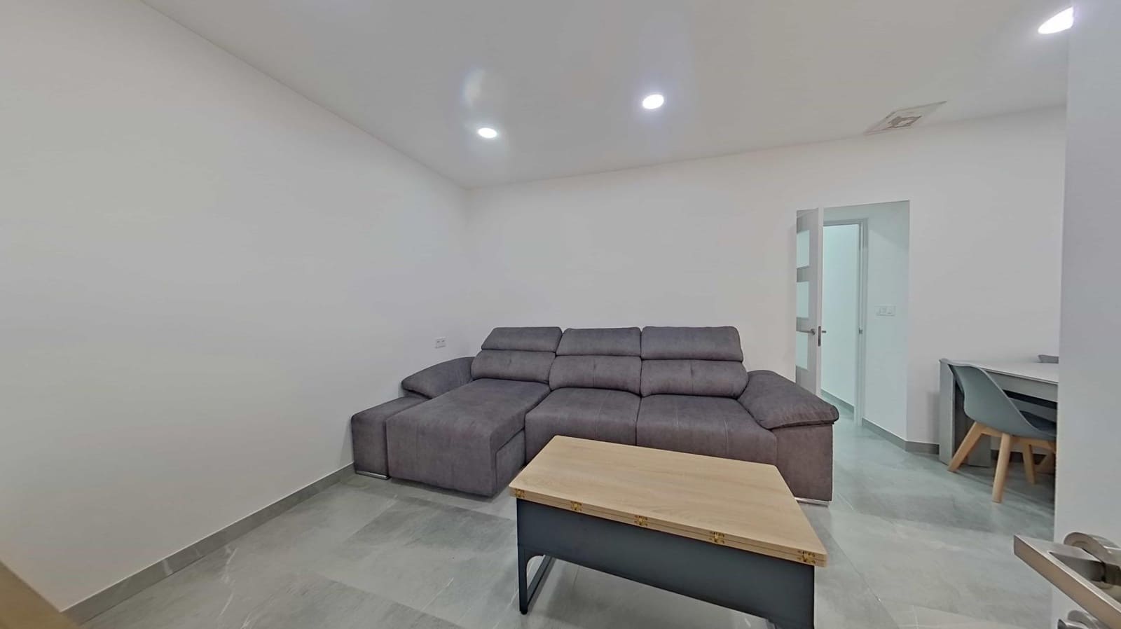 2 bedroom Apartment for sale in Aguilas - € 135,000 (Ref: 9695369)