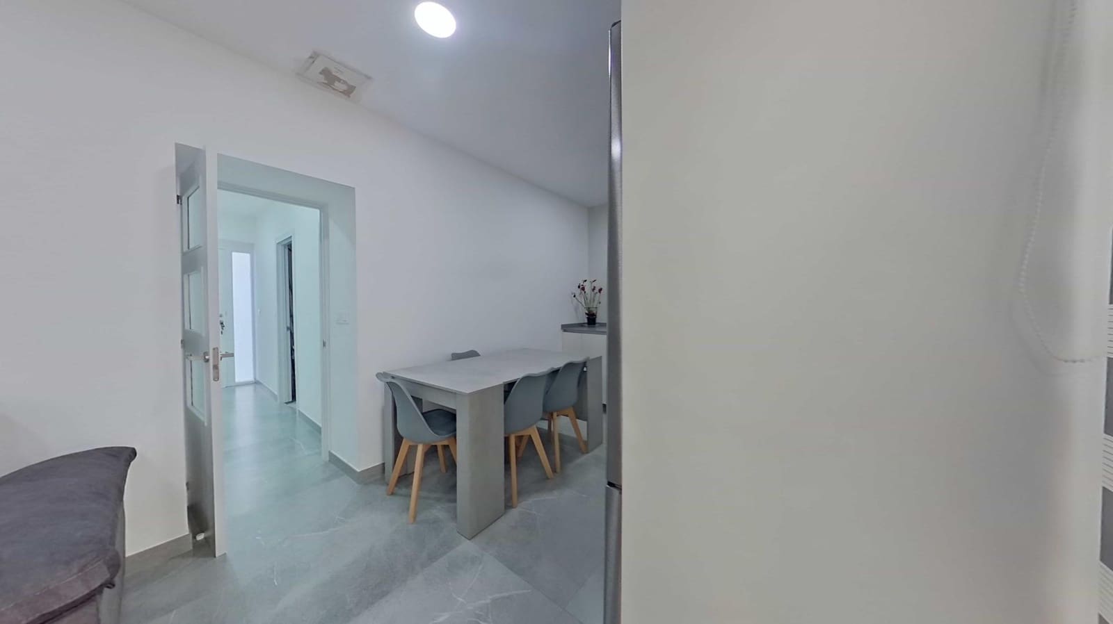 2 bedroom Apartment for sale in Aguilas - € 135,000 (Ref: 9695369)