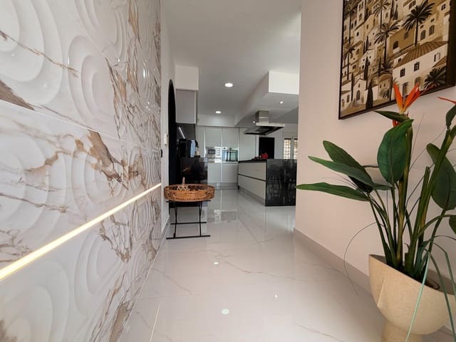 4 soveværelse Villa til salg i Palomares, Cuevas del Almanzora med garage - € 455.000 (Ref: 9719981)