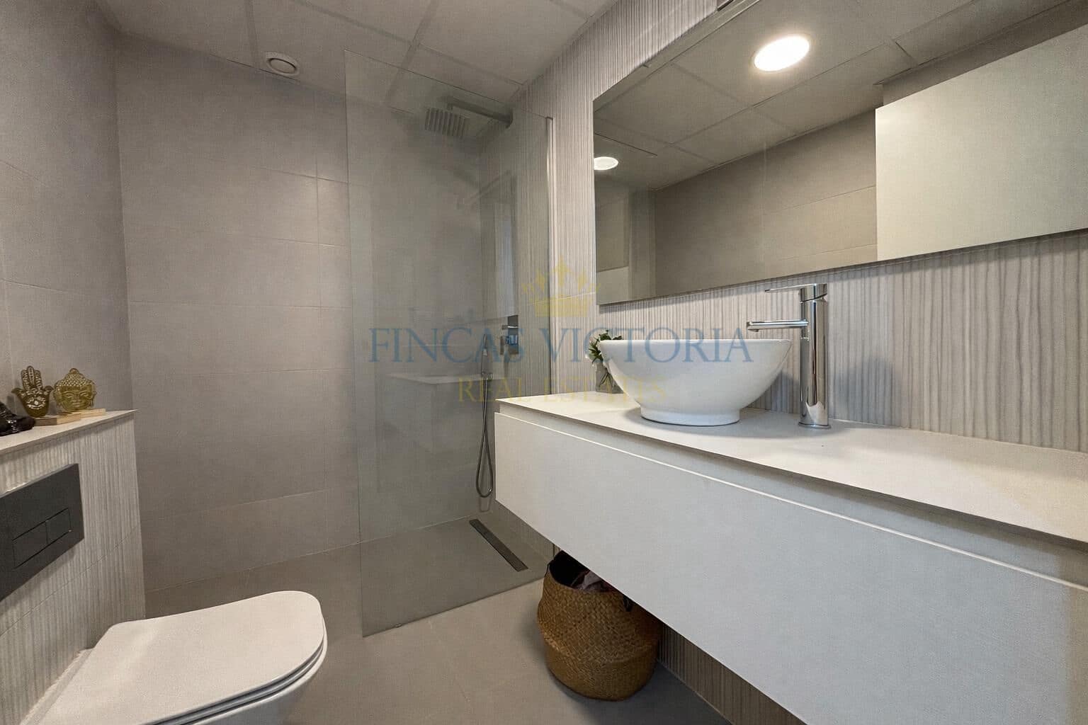 3 bedroom Flat for sale in Aguilas with garage - € 200,000 (Ref: 9721721)