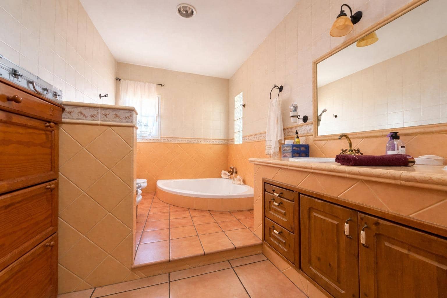 4 bedroom Finca/Country House for sale in Cuevas del Almanzora with garage - € 295,000 (Ref: 9721724)