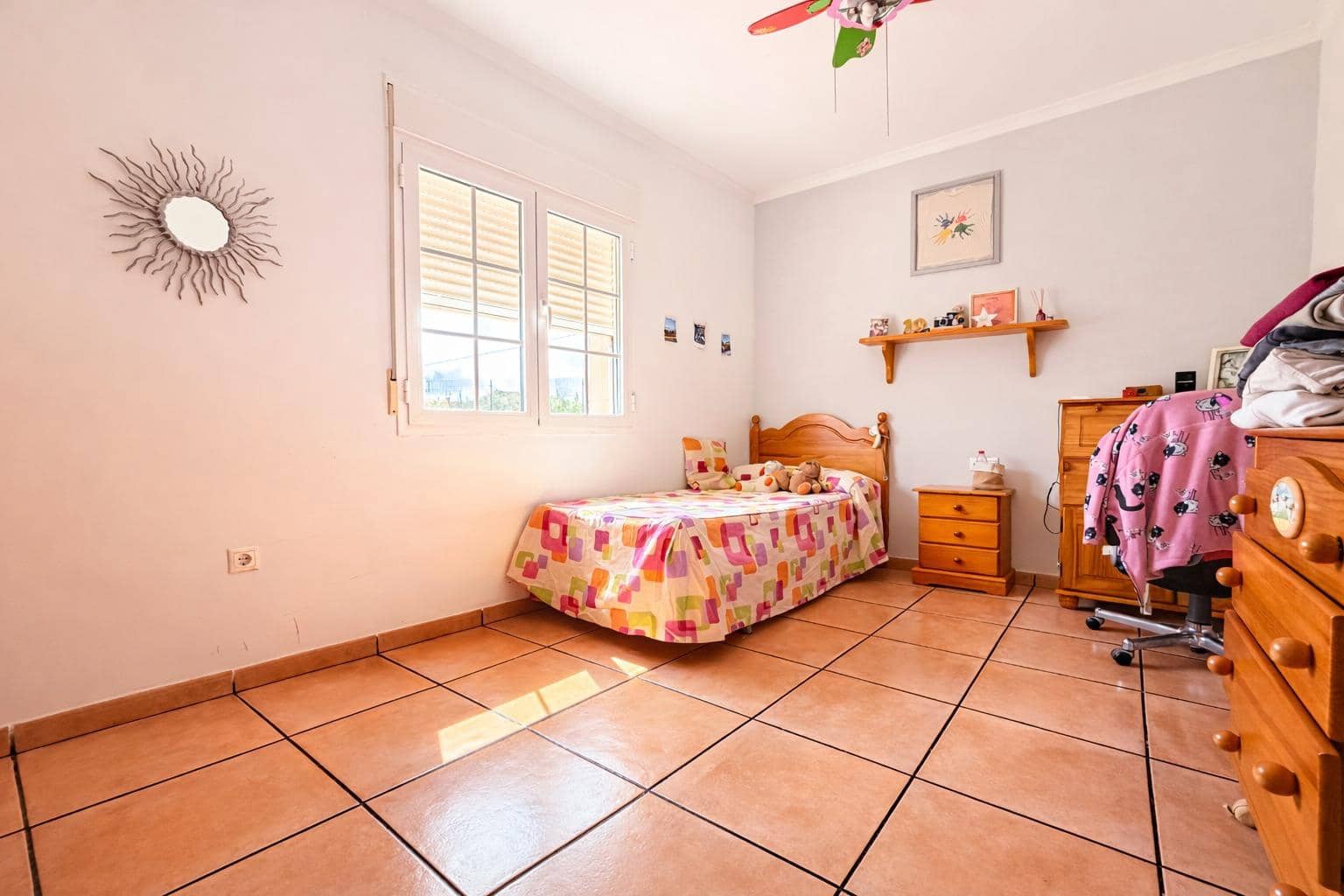 4 bedroom Finca/Country House for sale in Cuevas del Almanzora with garage - € 295,000 (Ref: 9721724)