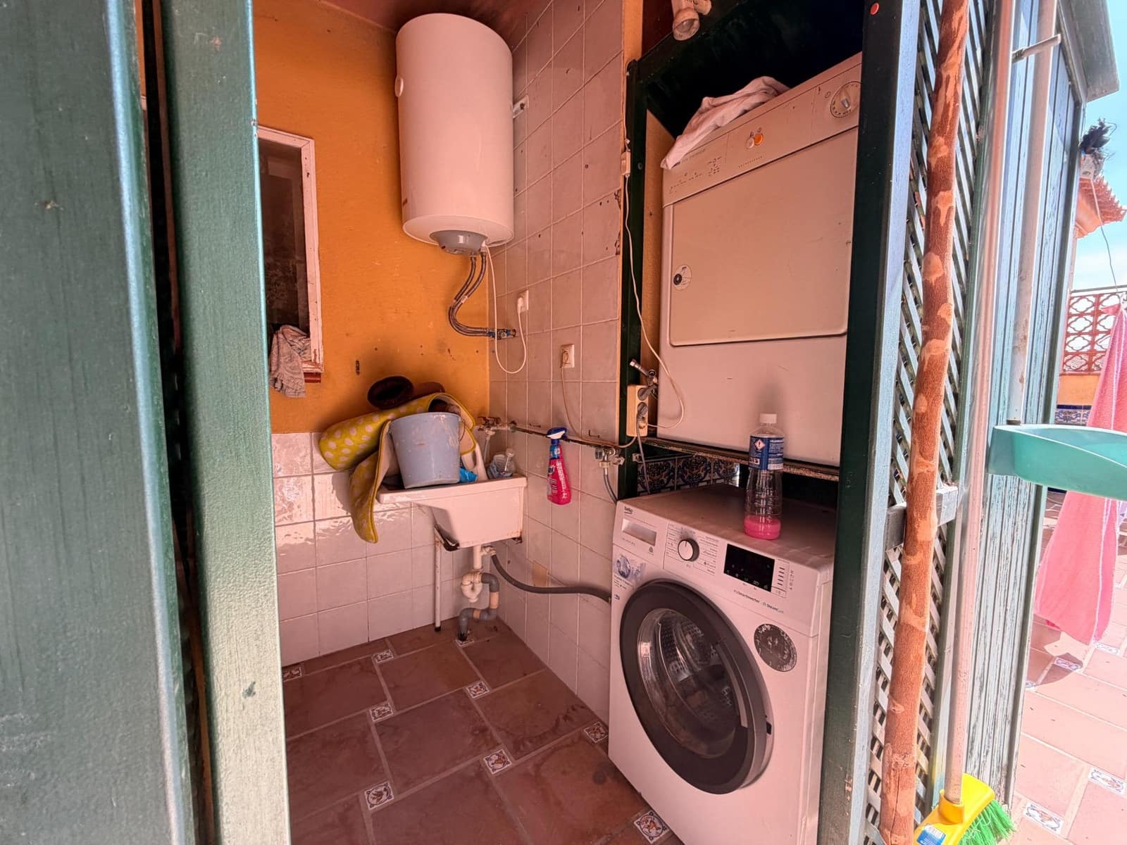 4 bedroom Finca/Country House for sale in Cuevas del Almanzora with garage - € 295,000 (Ref: 9721724)