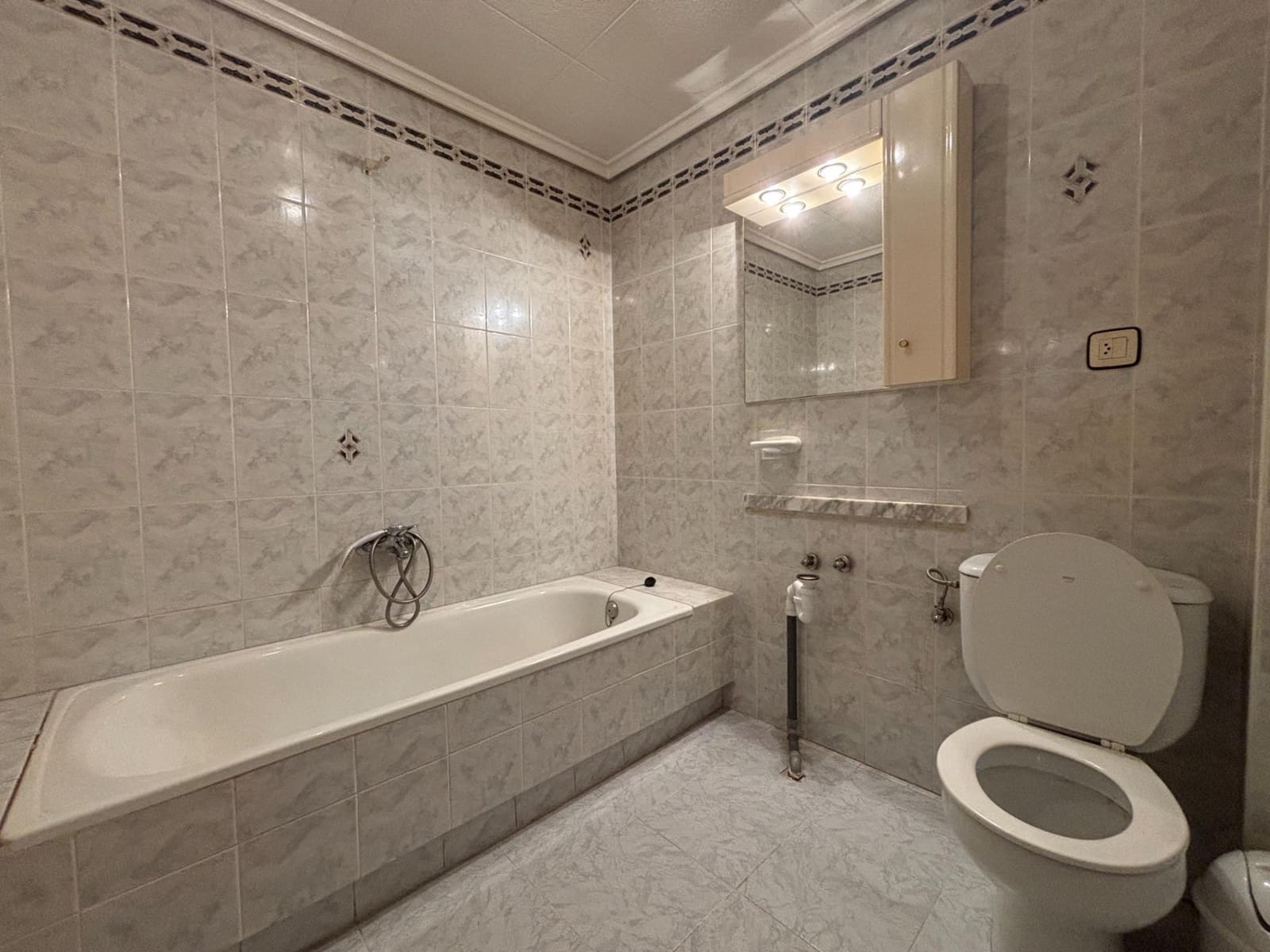 3 sypialnia Apartament na sprzedaż w Aguilas z garażem - 198 000 € (Ref: 9732139)