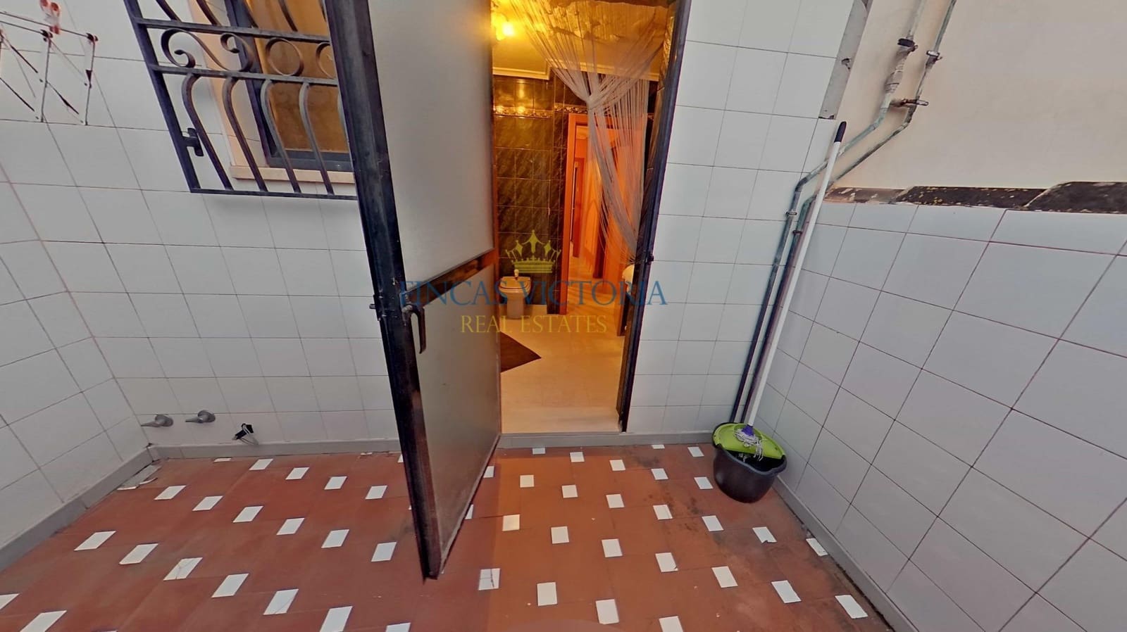 3 bedroom Apartment for sale in Aguilas with garage - € 198,000 (Ref: 9732139)