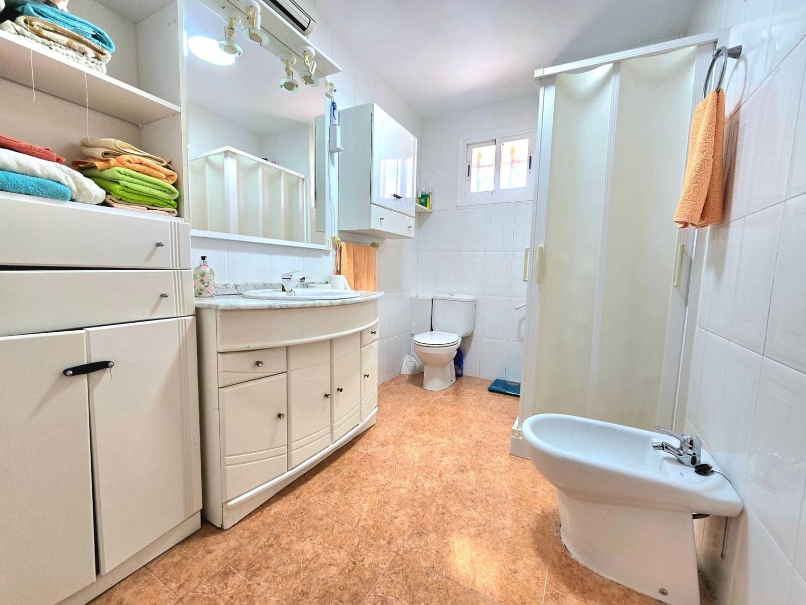 5 sypialnia Finka/Dom wiejski na sprzedaż w Aguilas z garażem - 375 000 € (Ref: 9761574)