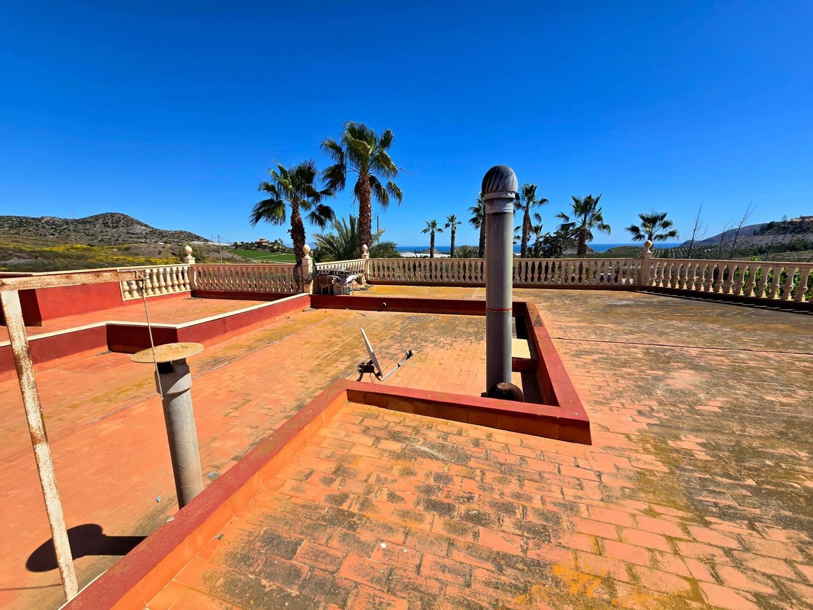 5 sypialnia Finka/Dom wiejski na sprzedaż w Aguilas z garażem - 375 000 € (Ref: 9761574)