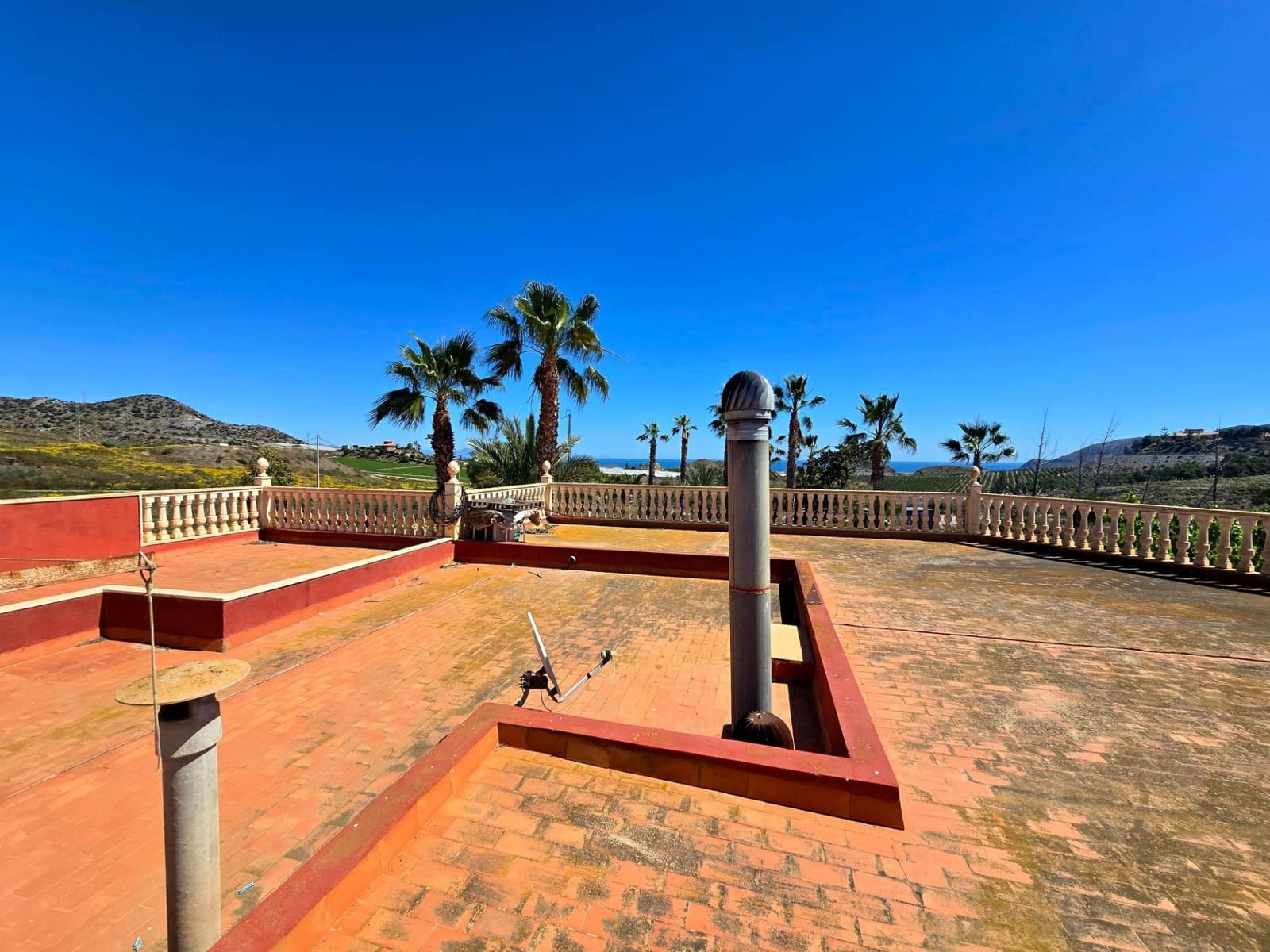 5 sypialnia Finka/Dom wiejski na sprzedaż w Aguilas z garażem - 375 000 € (Ref: 9761574)