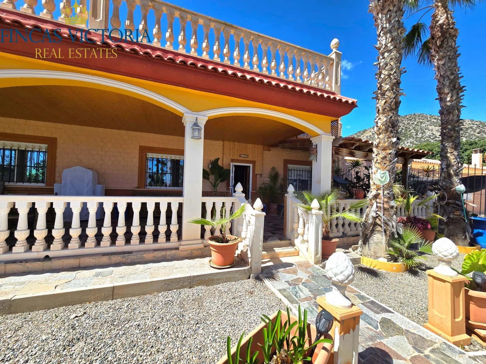 5 bedroom Finca/Country House for sale in Aguilas with garage - € 375,000 (Ref: 9761574)