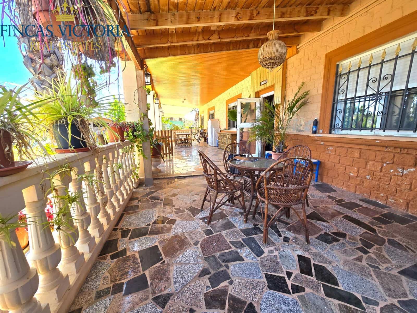 5 bedroom Finca/Country House for sale in Aguilas with garage - € 375,000 (Ref: 9761574)