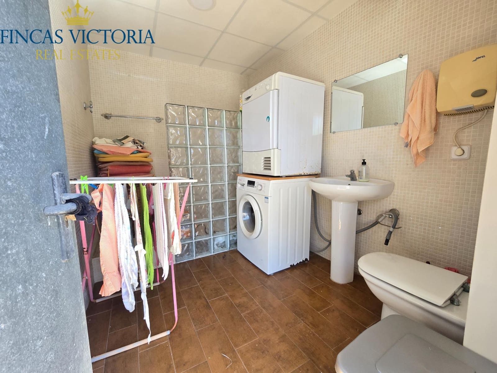 5 bedroom Finca/Country House for sale in Aguilas with garage - € 375,000 (Ref: 9761574)