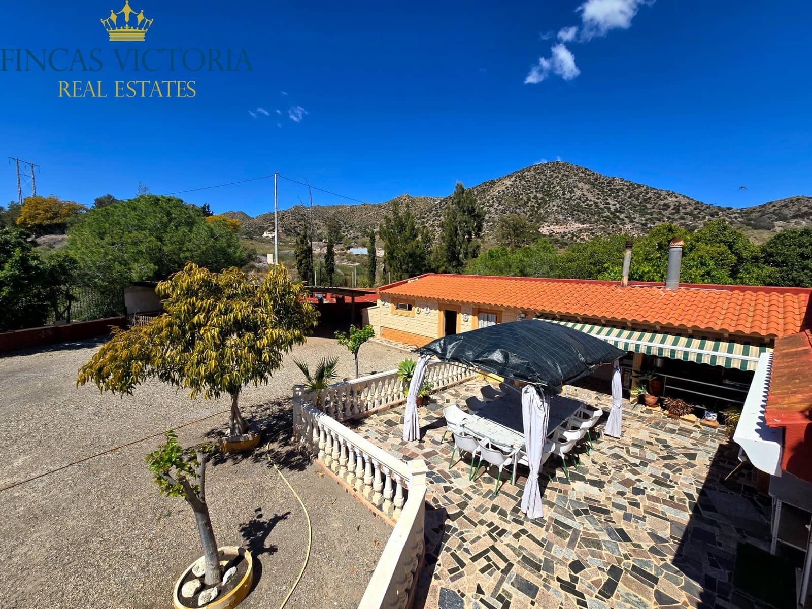 5 bedroom Finca/Country House for sale in Aguilas with garage - € 375,000 (Ref: 9761574)