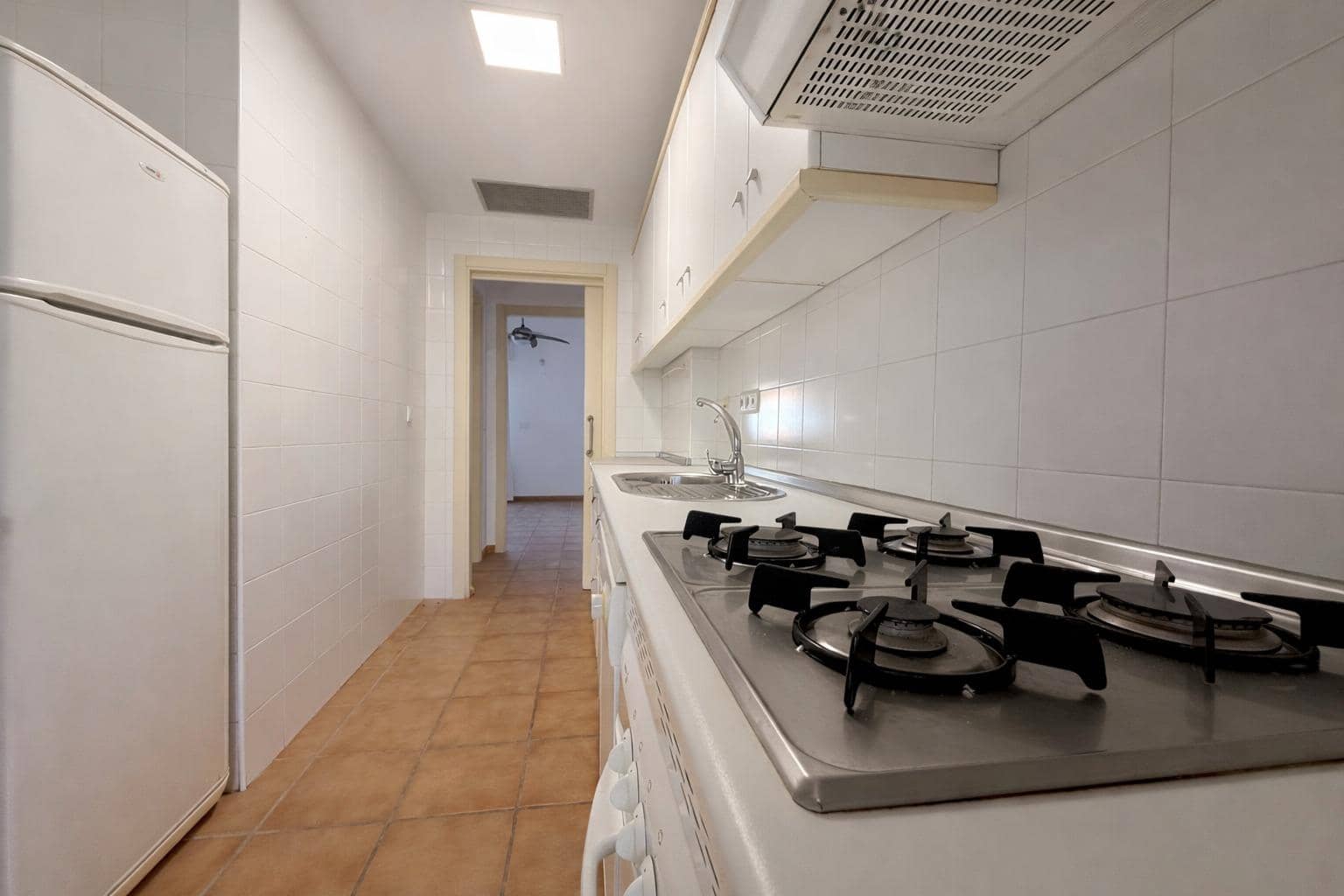3 chambre Appartement à vendre à Calabardina avec piscine garage - 240 000 € (Ref: 9762002)