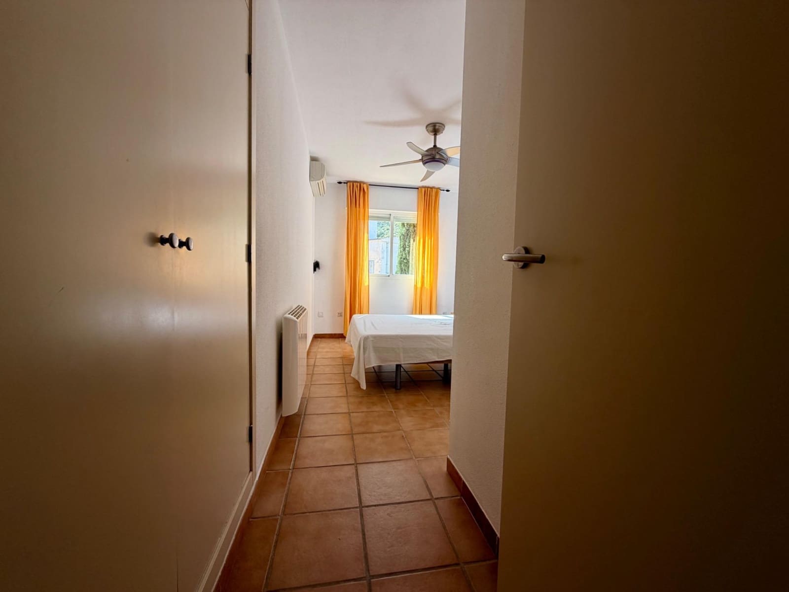 3 chambre Appartement à vendre à Calabardina avec piscine garage - 240 000 € (Ref: 9762002)