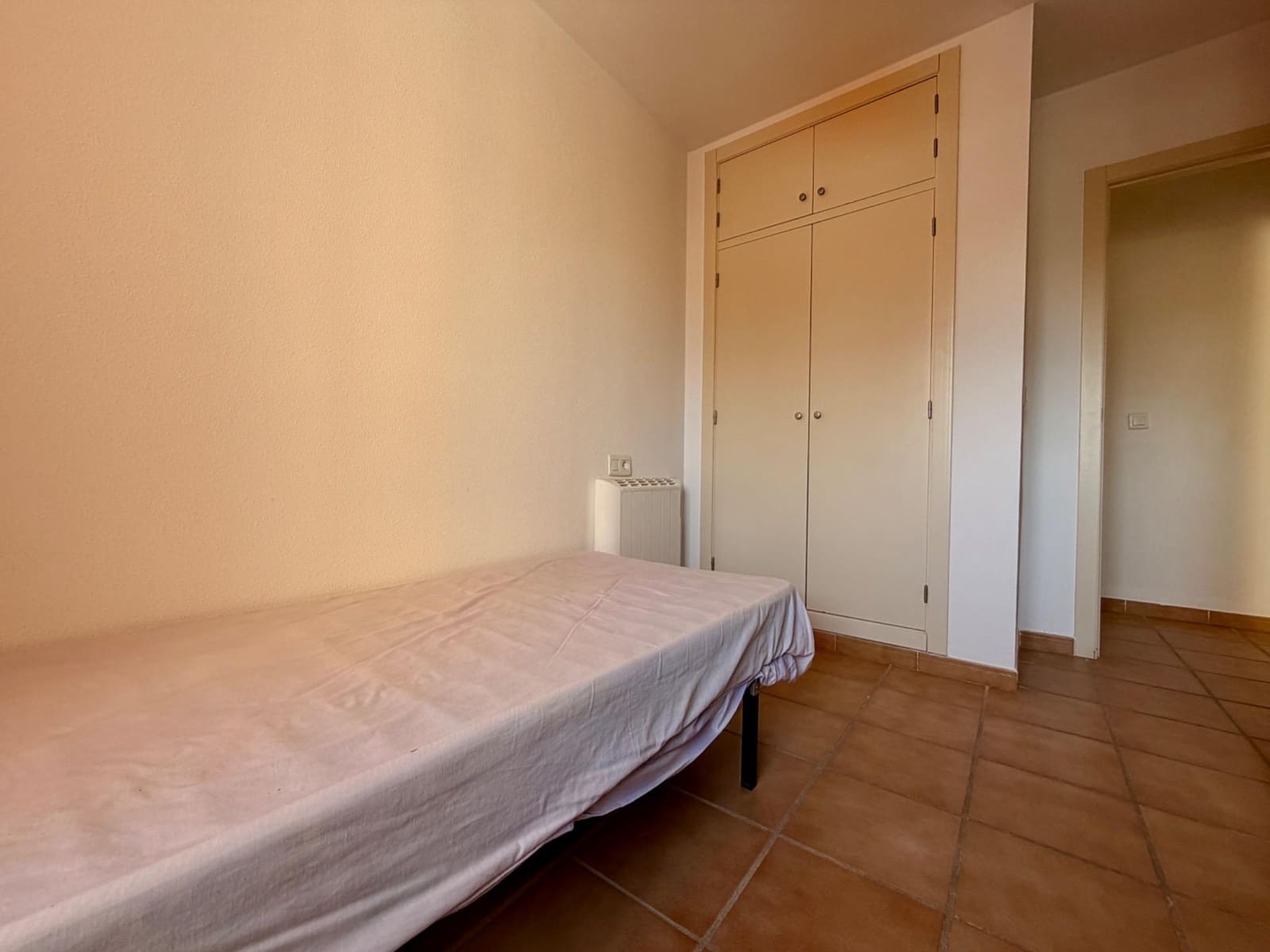 3 chambre Appartement à vendre à Calabardina avec piscine garage - 240 000 € (Ref: 9762002)