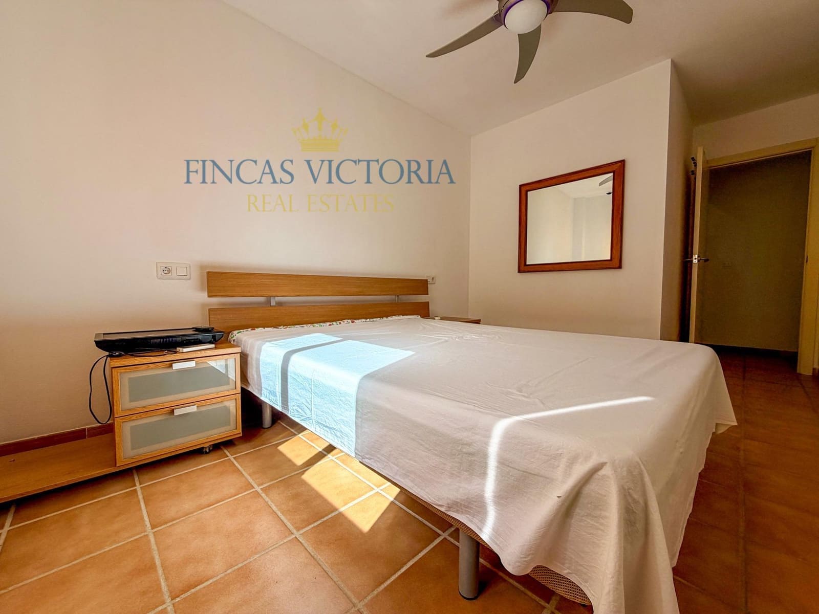 3 bedroom Flat for sale in Calabardina with pool garage - € 240,000 (Ref: 9762002)