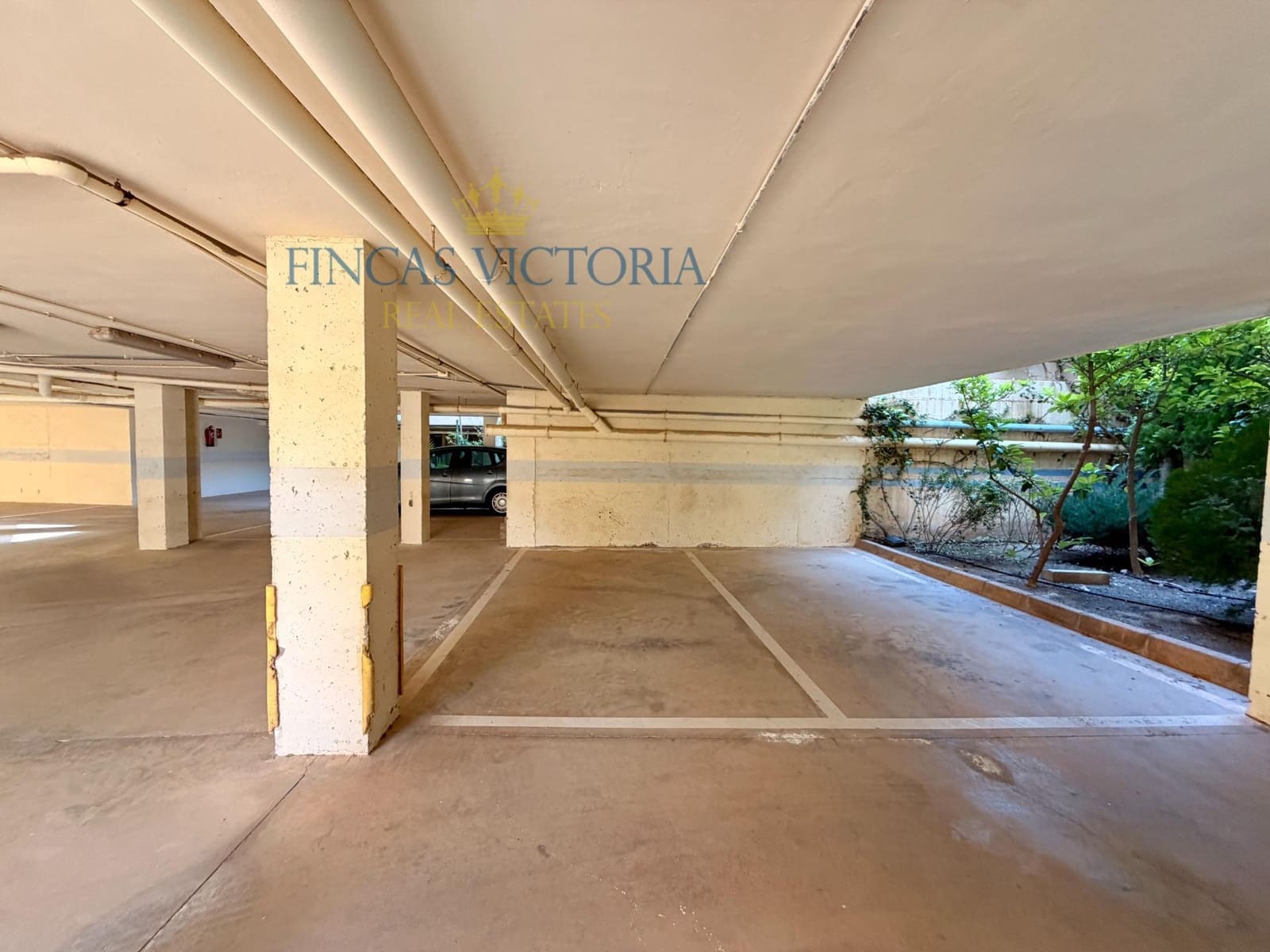 3 bedroom Flat for sale in Calabardina with pool garage - € 240,000 (Ref: 9762002)