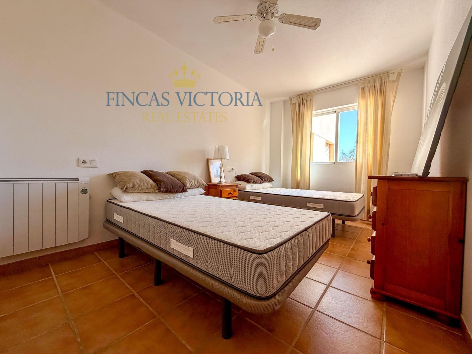 3 bedroom Flat for sale in Calabardina with pool garage - € 240,000 (Ref: 9762002)