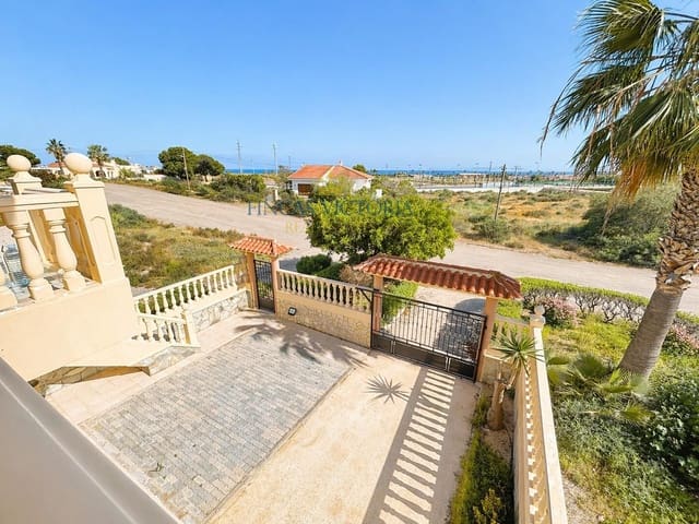 3 makuuhuone Huvila myytävänä paikassa San Juan de los Terreros, Pulpí mukana uima-altaan 
autotalli - 450 000 € (Ref: 9806505)