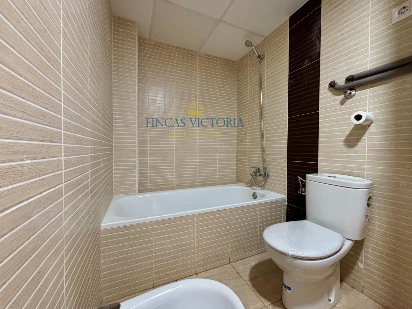 2 bedroom Apartment for sale in Aguilas - € 89,000 (Ref: 9807977)