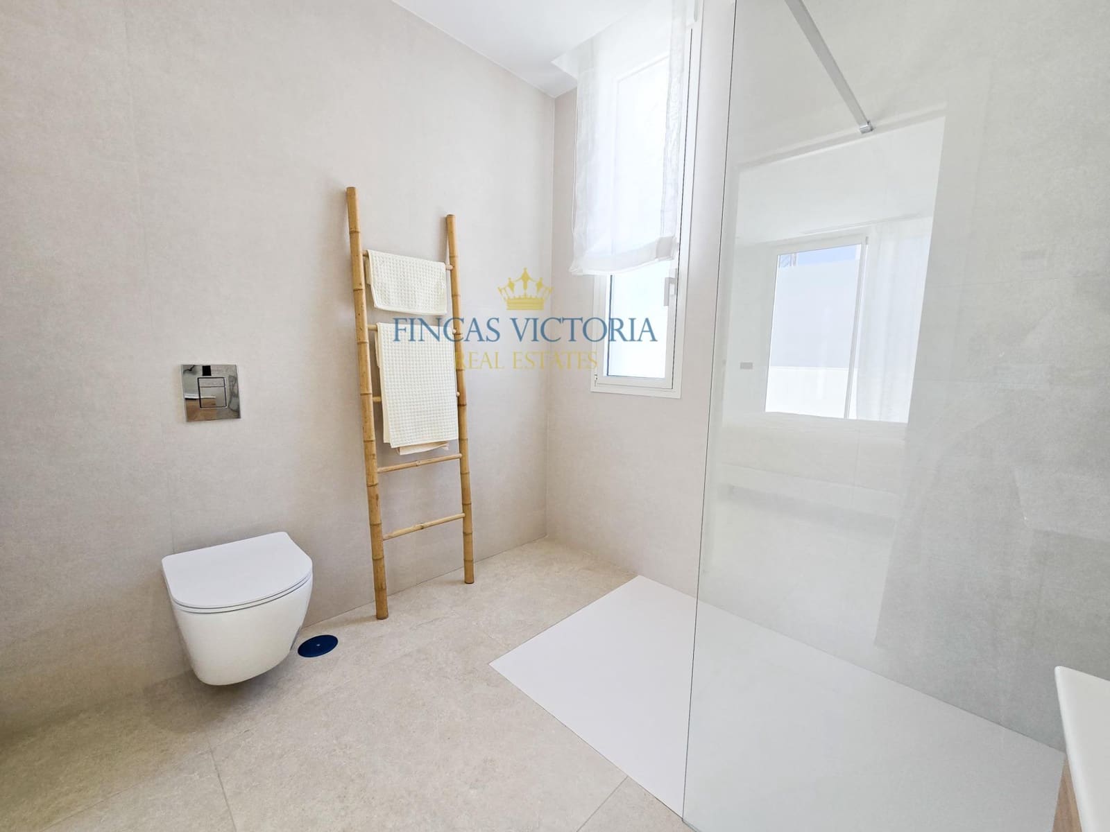 3 Zimmer Villa zu verkaufen in San Juan de los Terreros mit Pool Garage - 505.900 € (Ref: 9818250)