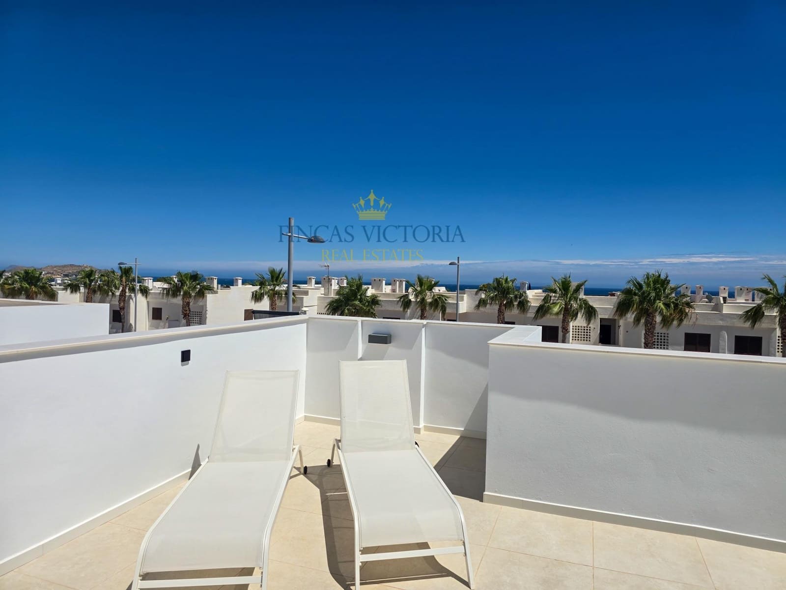 3 Zimmer Villa zu verkaufen in San Juan de los Terreros mit Pool Garage - 505.900 € (Ref: 9818250)