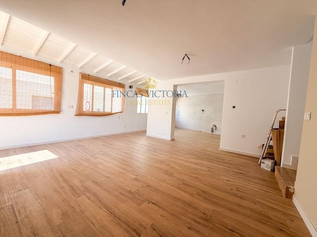 3 slaapkamer Huis te koop in Aguilas met garage - € 340.000 (Ref: 9836683)