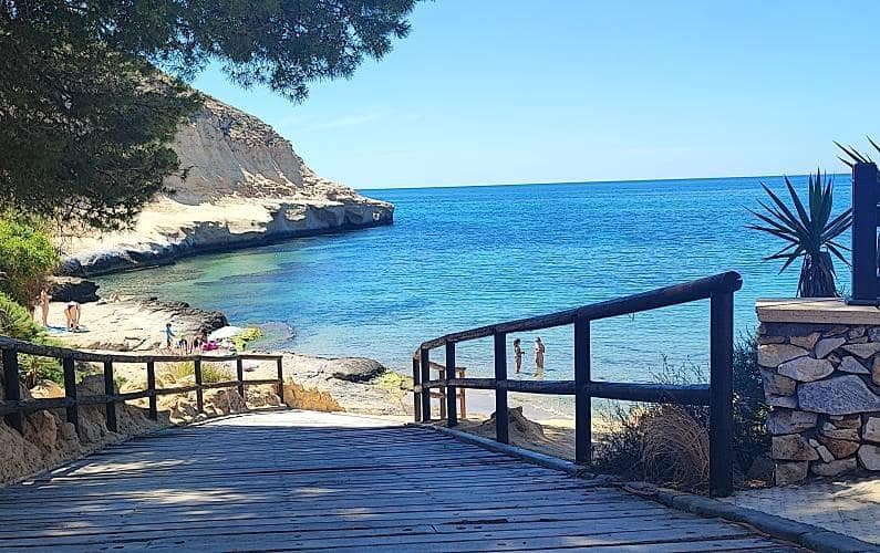 4 slaapkamer Villa te koop in San Juan de los Terreros met zwembad - € 350.000 (Ref: 9860120)