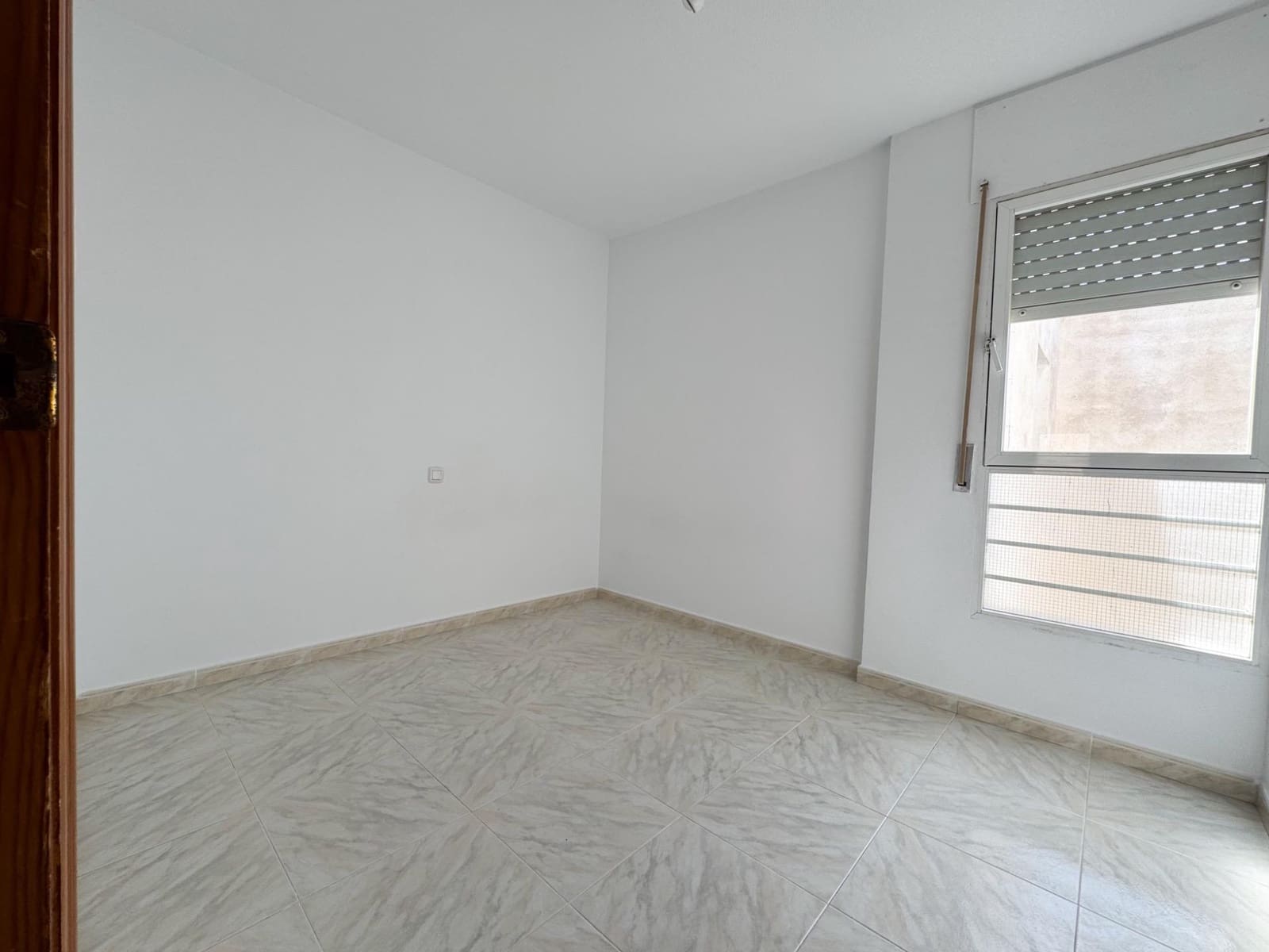 4 bedroom Flat for sale in Aguilas - € 130,000 (Ref: 9868614)