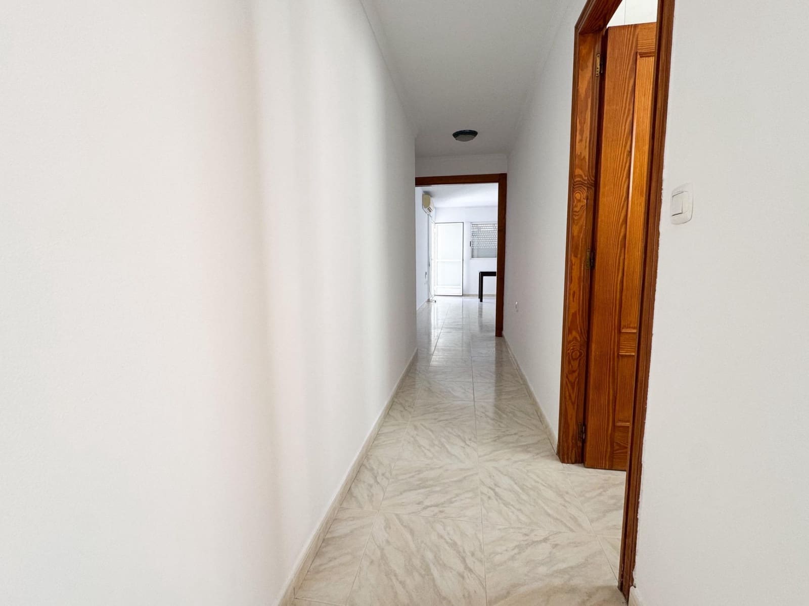 4 bedroom Flat for sale in Aguilas - € 130,000 (Ref: 9868614)
