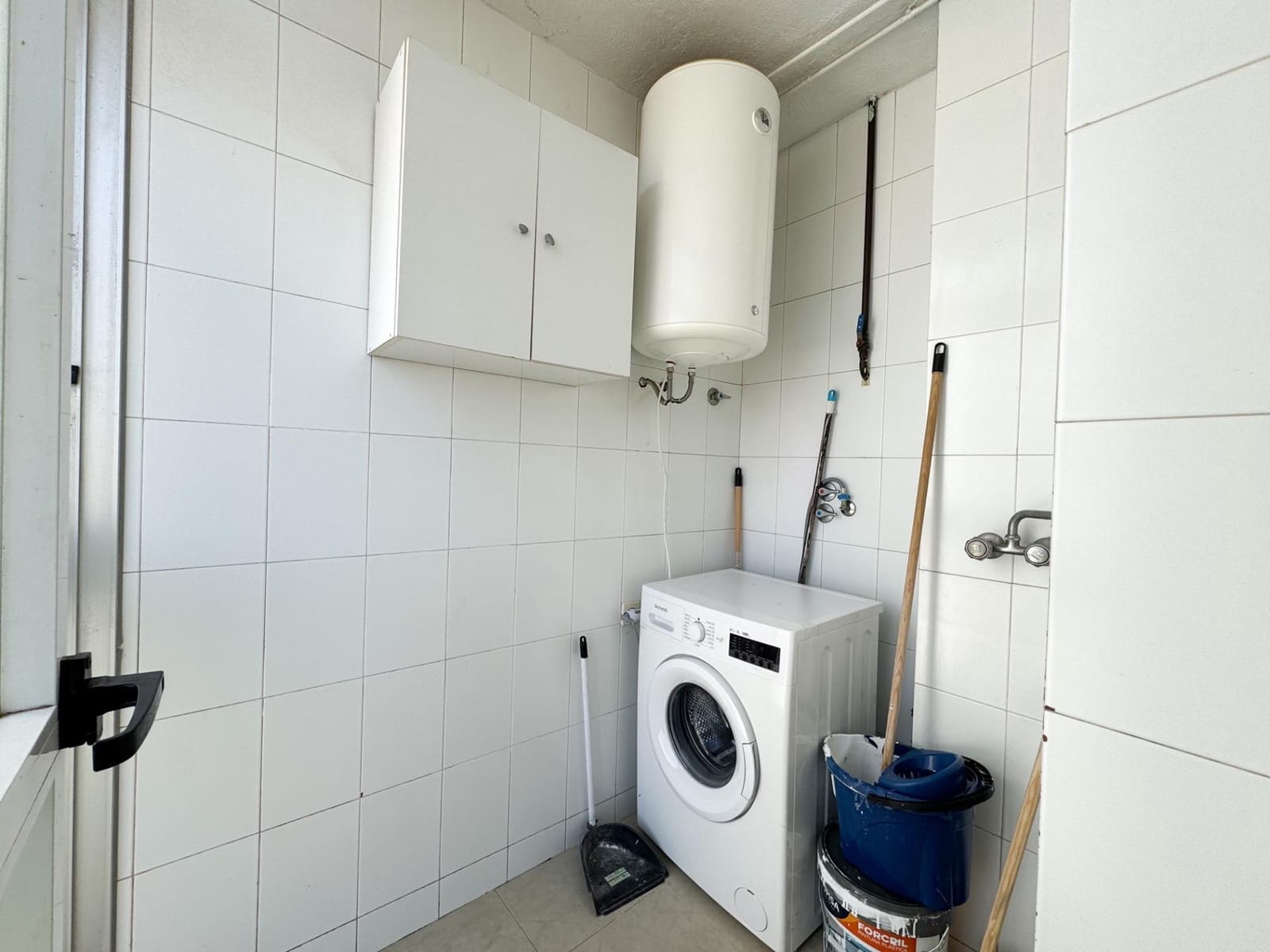 4 bedroom Flat for sale in Aguilas - € 130,000 (Ref: 9868614)