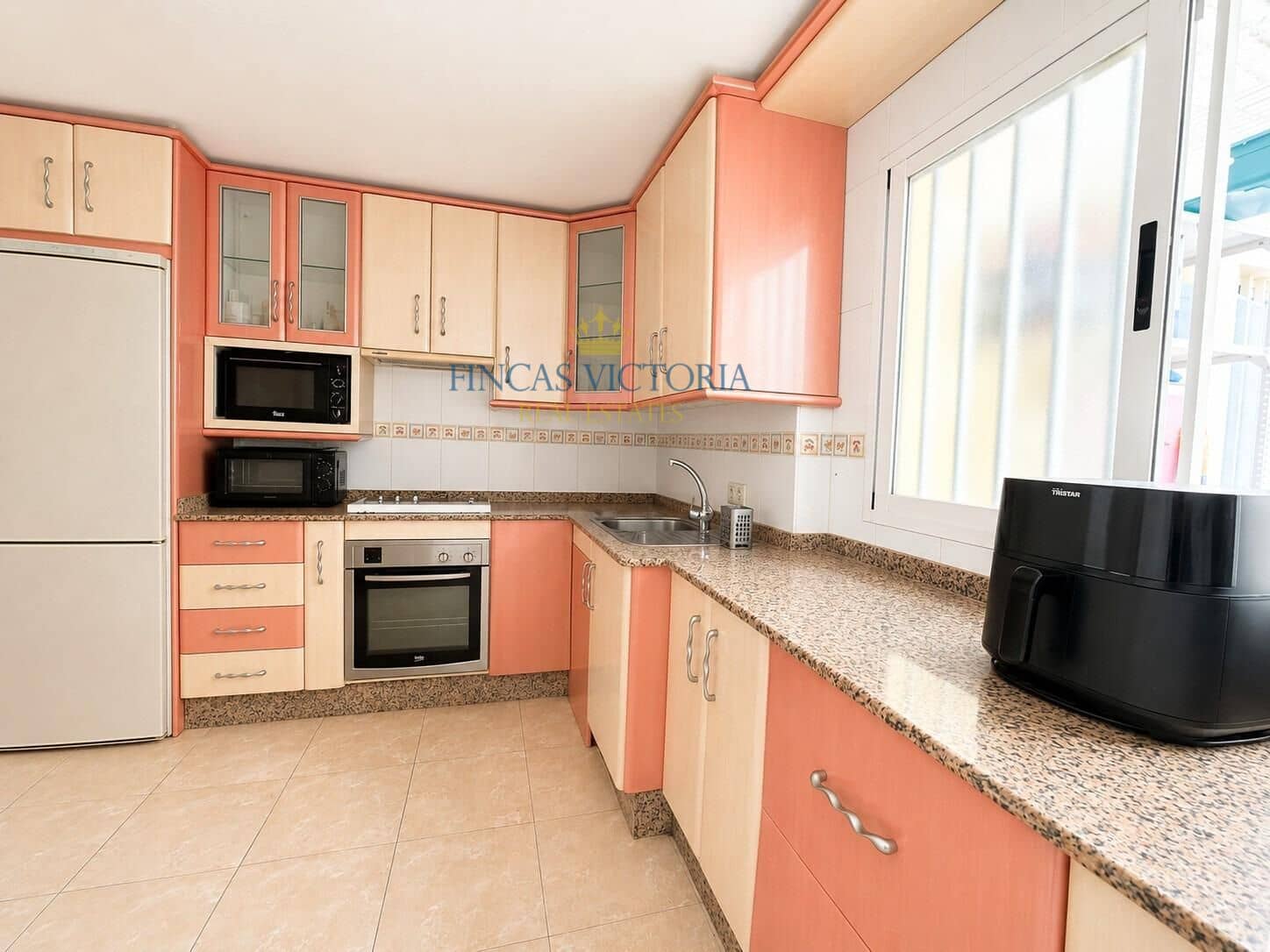 4 bedroom Flat for sale in Aguilas with garage - € 150,000 (Ref: 9873525)