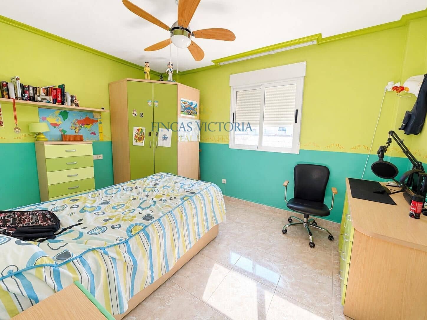4 bedroom Flat for sale in Aguilas with garage - € 150,000 (Ref: 9873525)