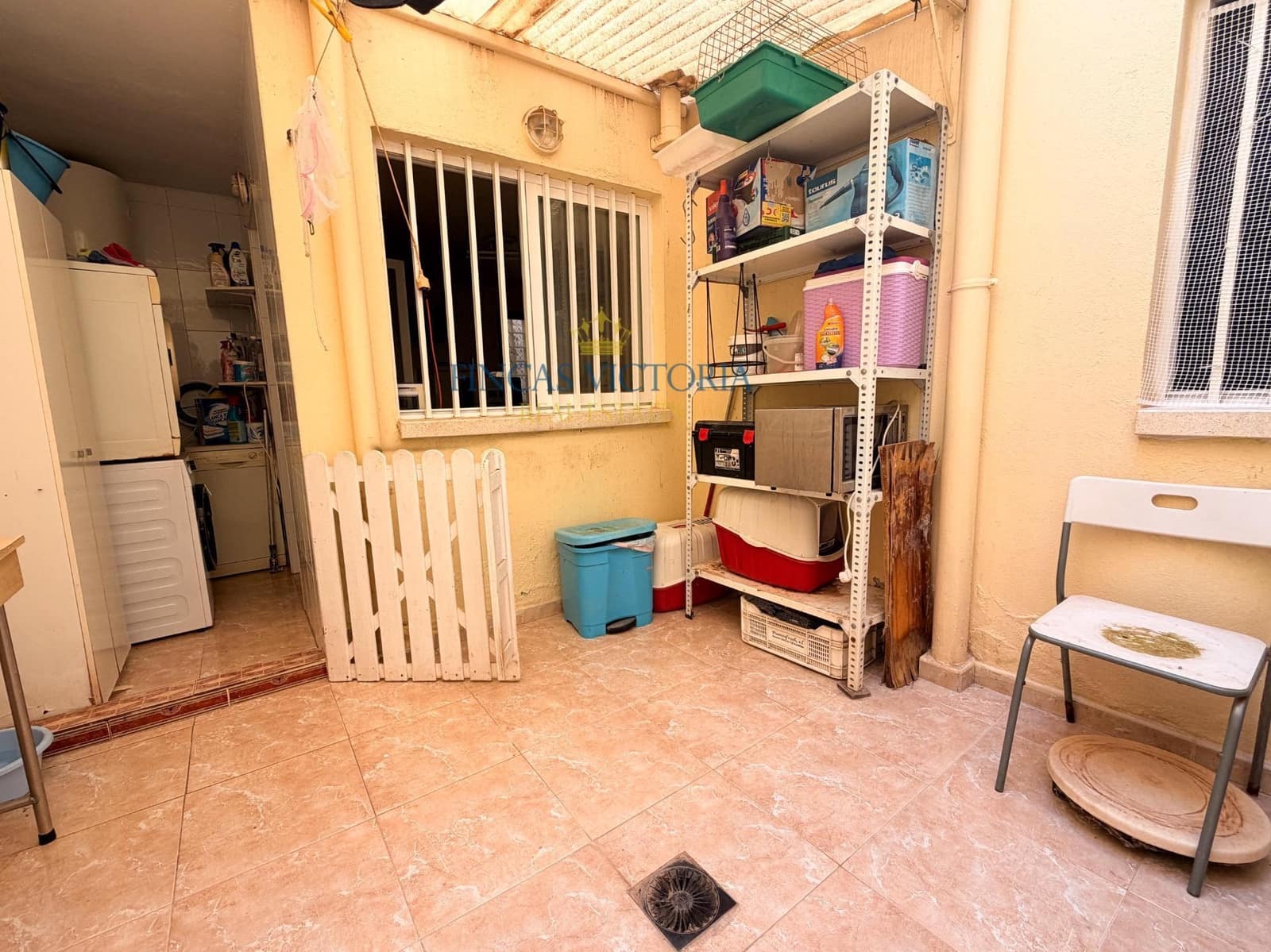 4 bedroom Flat for sale in Aguilas with garage - € 150,000 (Ref: 9873525)