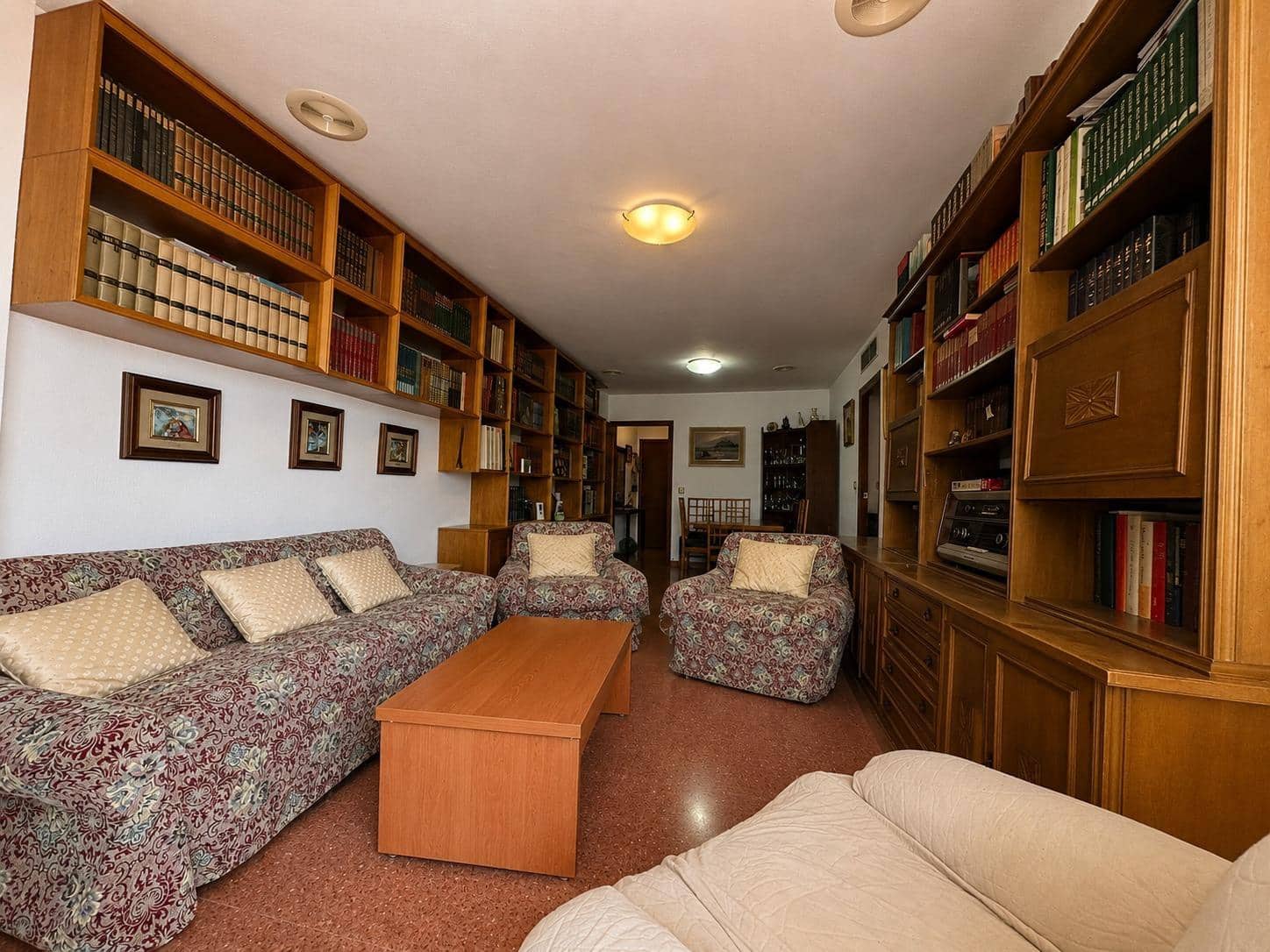 Piso de 3 habitaciones en Aguilas en venta - 300.000 € (Ref: 9890404)