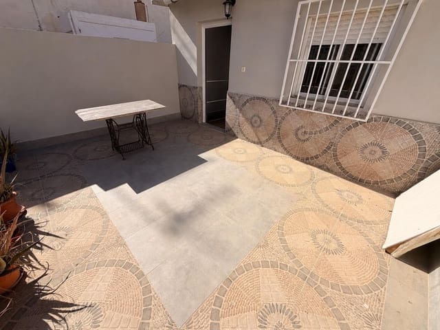 Chalet de 3 habitaciones en Aguilas en venta - 150.000 € (Ref: 9903955)