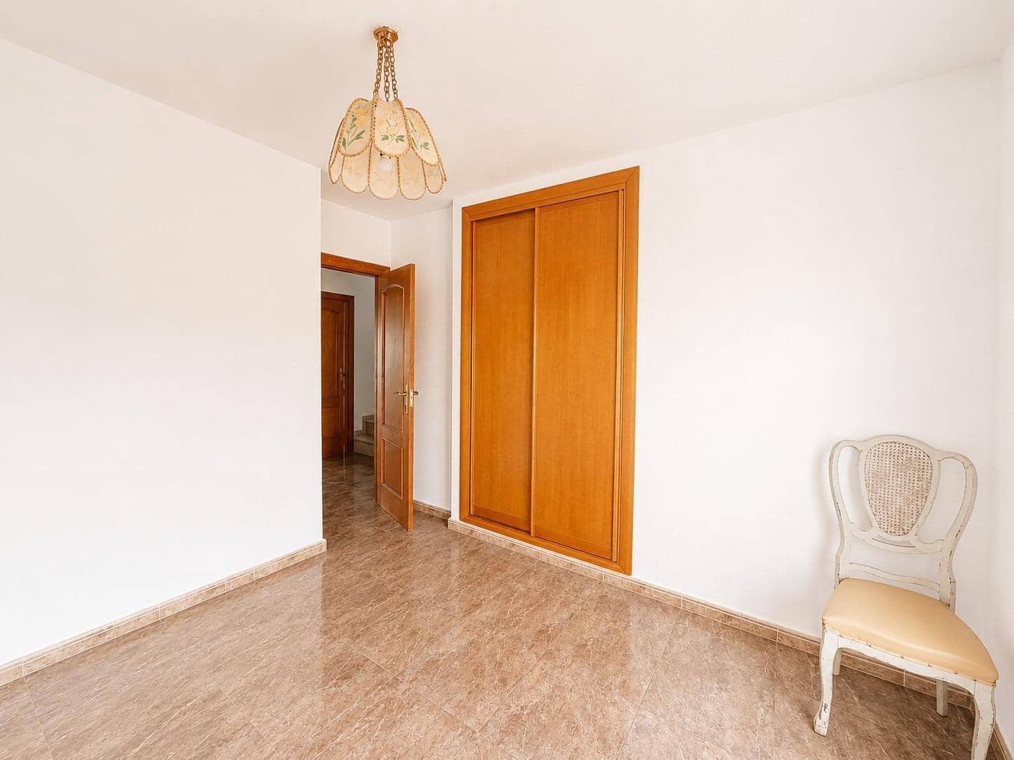 Adosado de 6 habitaciones en Aguilas en venta con garaje - 180.000 € (Ref: 9915853)