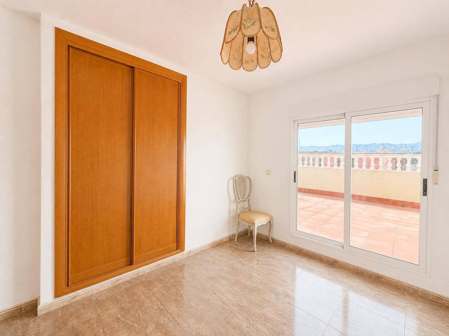 Adosado de 6 habitaciones en Aguilas en venta con garaje - 180.000 € (Ref: 9915853)