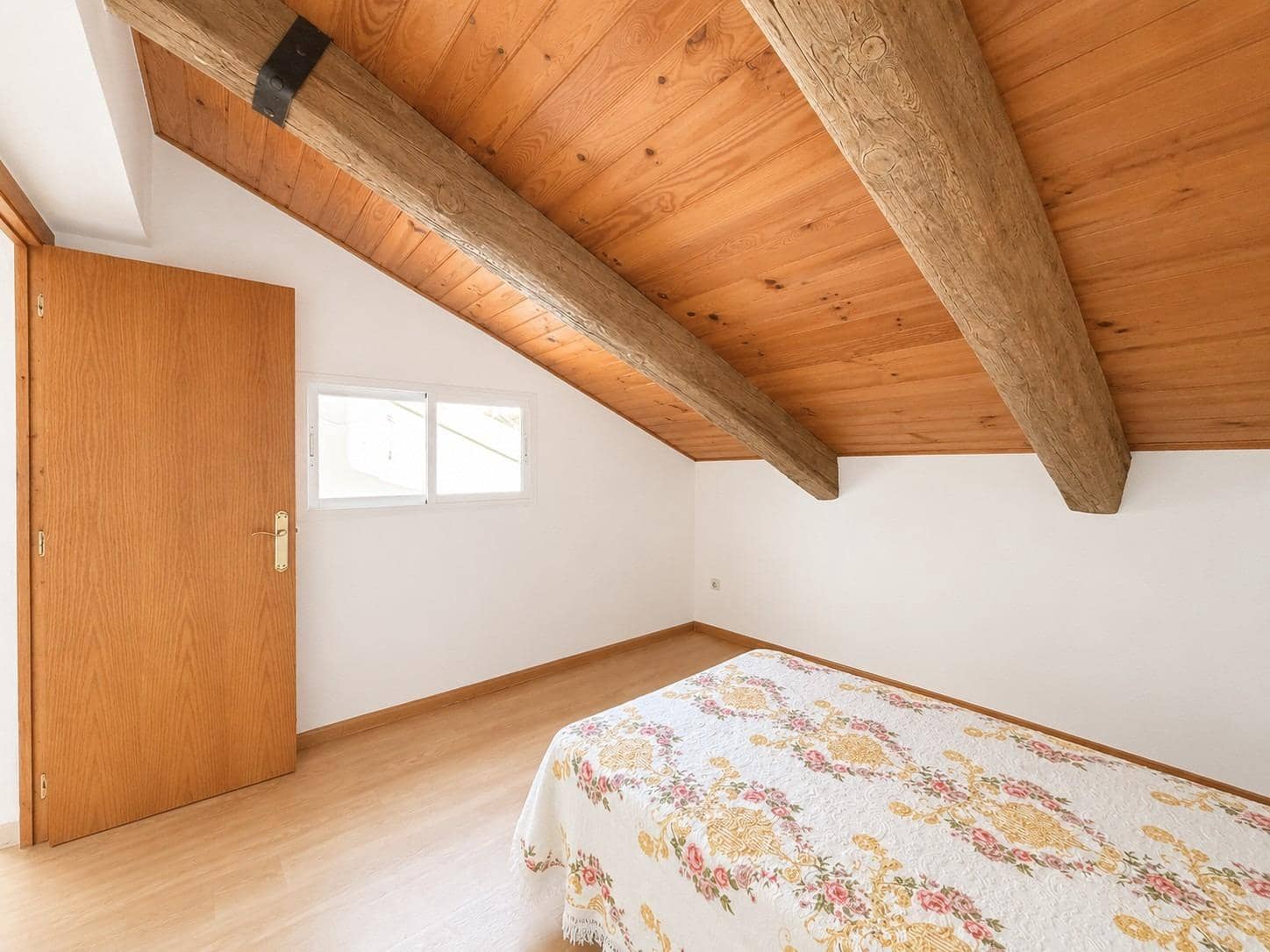 Adosado de 6 habitaciones en Aguilas en venta con garaje - 180.000 € (Ref: 9915853)