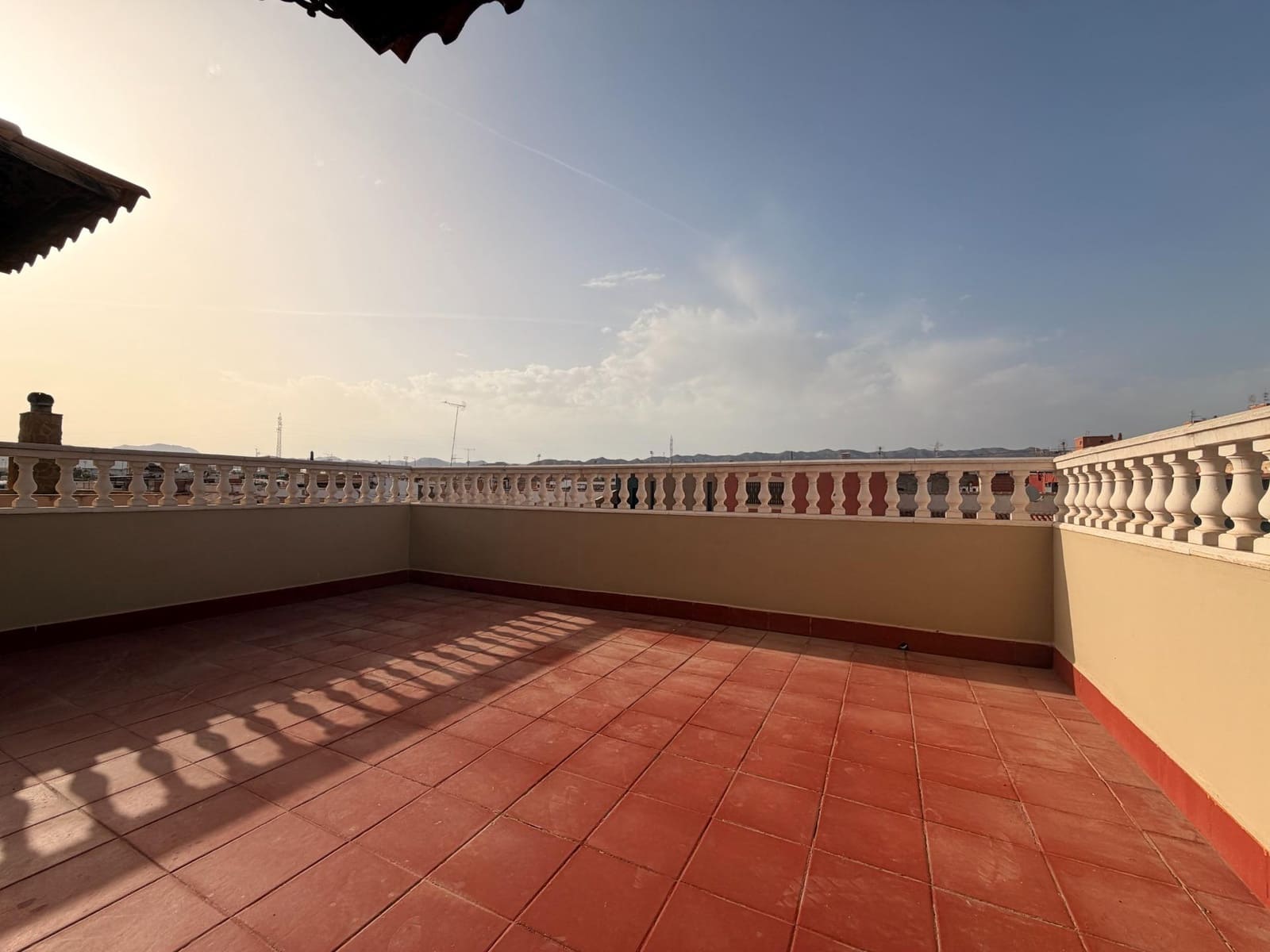 Adosado de 6 habitaciones en Aguilas en venta con garaje - 180.000 € (Ref: 9915853)