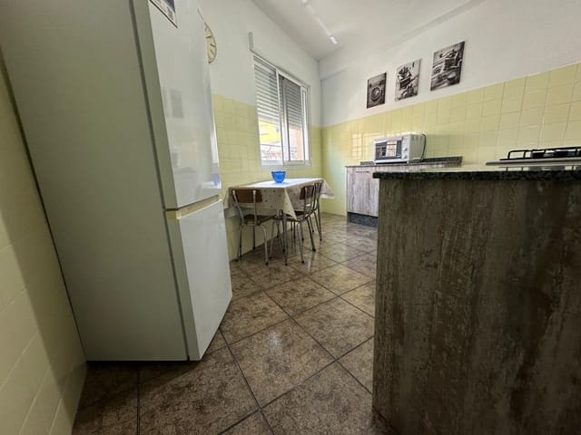 2 bedroom Flat for rent in Aguilas - € 700 (Ref: 9915854)