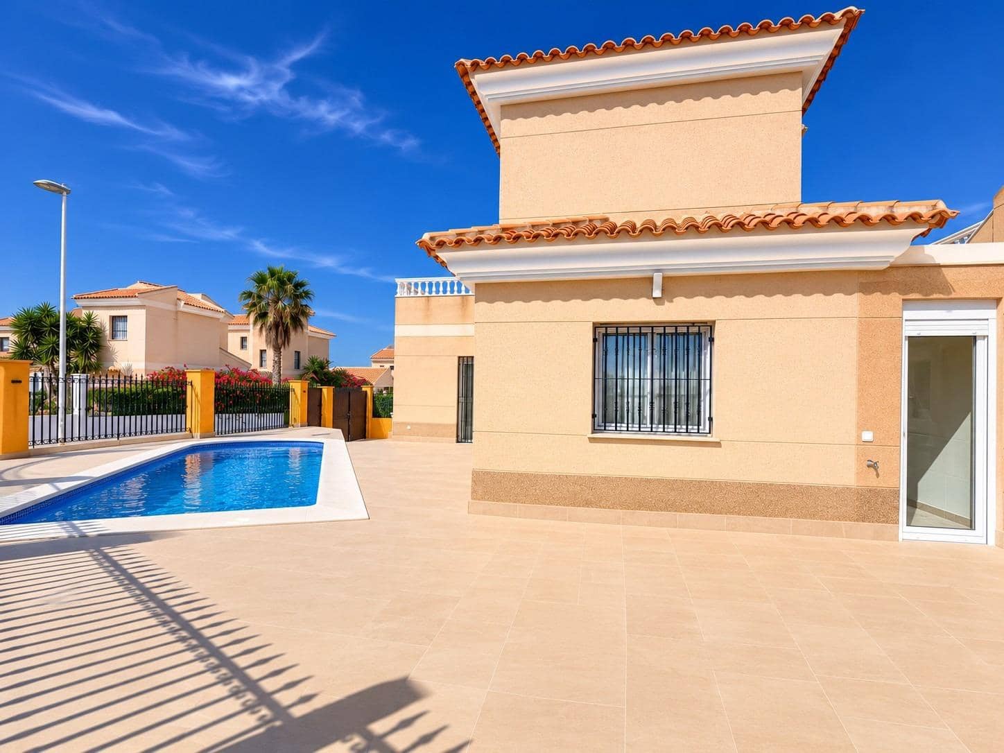 2 quarto Moradia para venda em San Juan de los Terreros com piscina garagem - 397 000 € (Ref: 9938221)