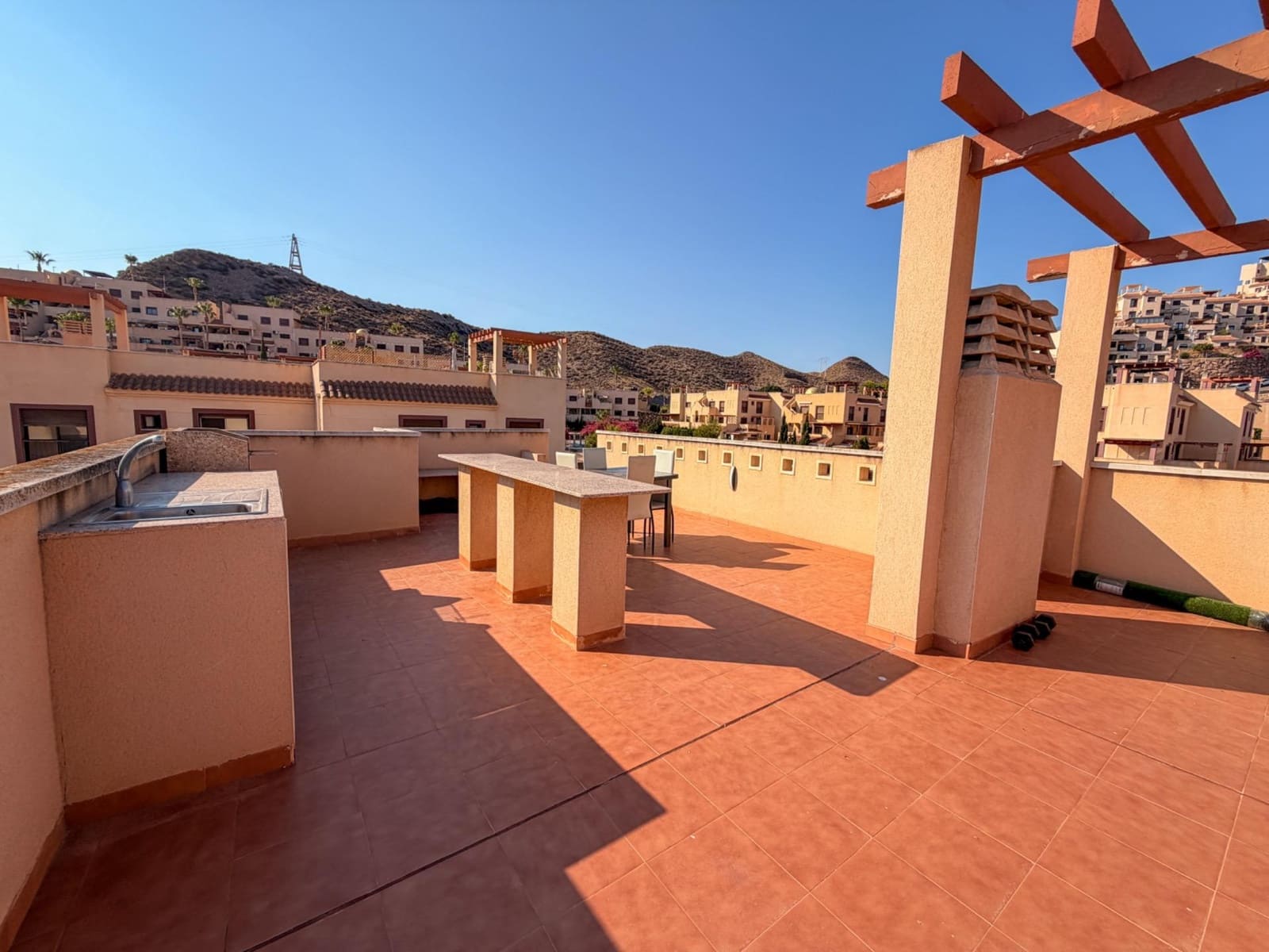 2 soverom Penthouse til salgs i Los Collados med svømmebasseng - € 145 000 (Ref: 9942543)