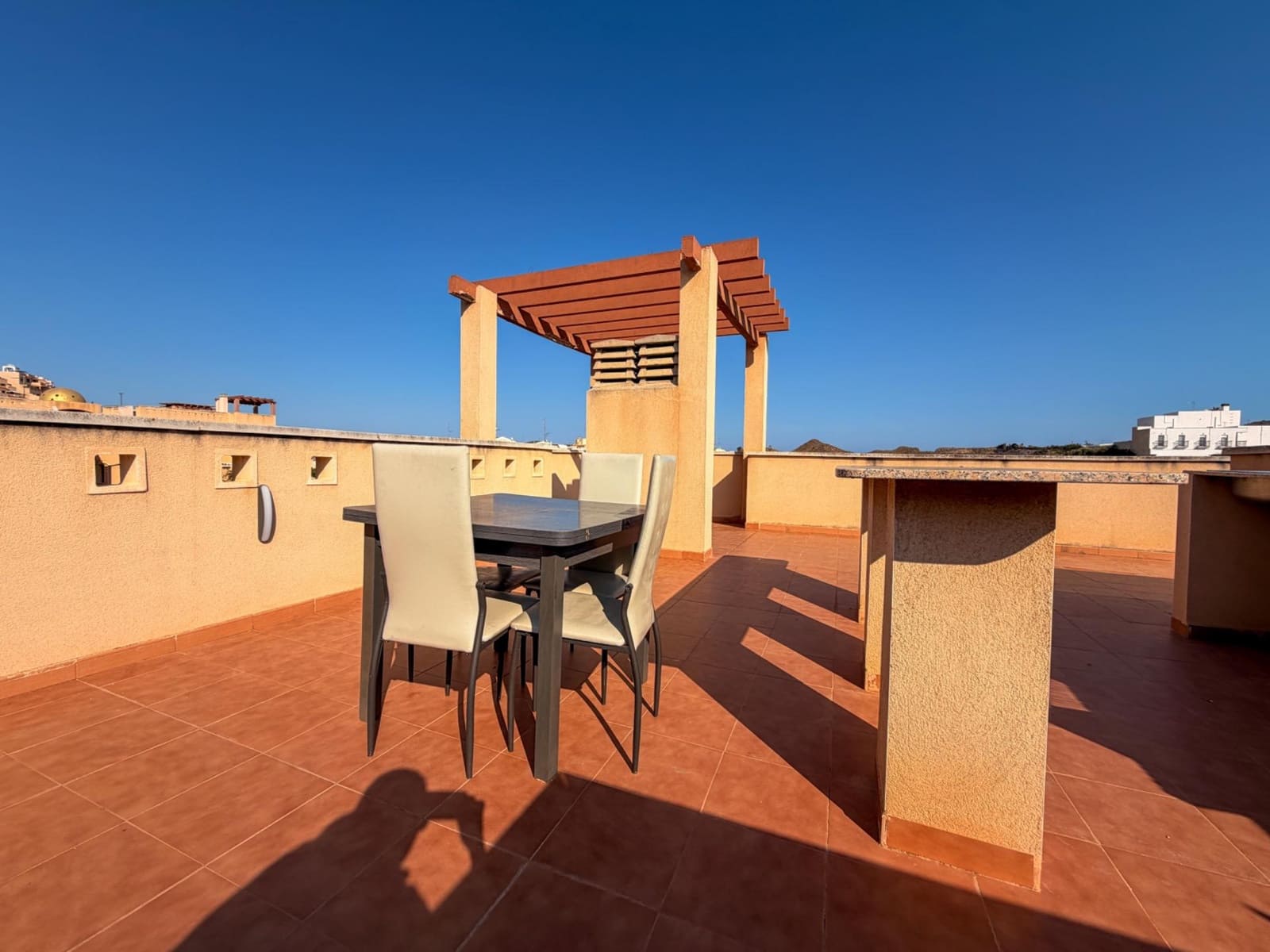 2 soverom Penthouse til salgs i Los Collados med svømmebasseng - € 145 000 (Ref: 9942543)