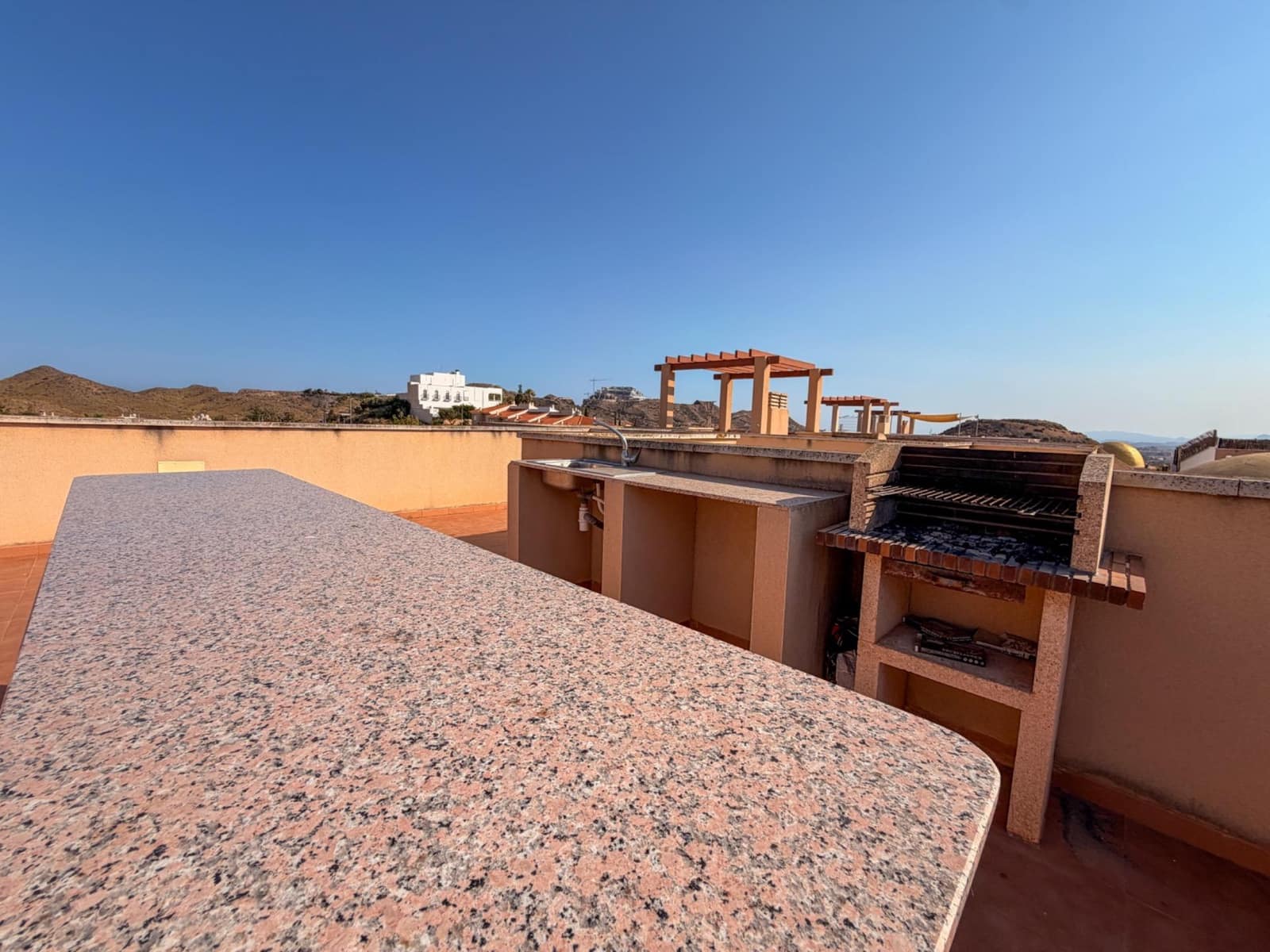 2 soverom Penthouse til salgs i Los Collados med svømmebasseng - € 145 000 (Ref: 9942543)
