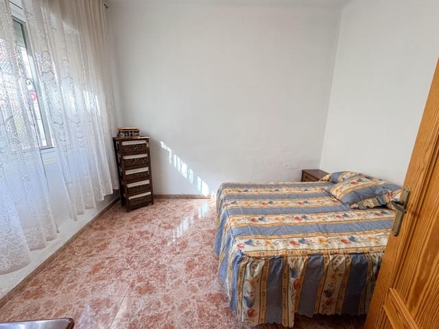 7 soveværelse Byhus til salg i Aguilas - € 155.500 (Ref: 9947937)