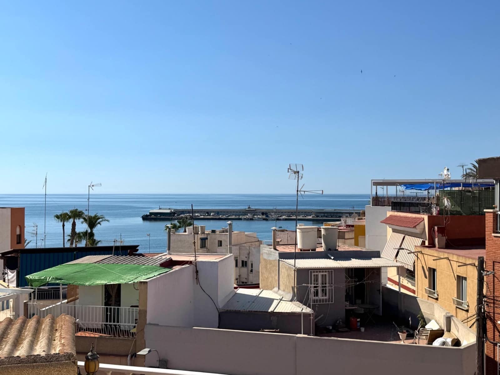 7 bedroom Townhouse for sale in Aguilas - € 155,500 (Ref: 9947937)