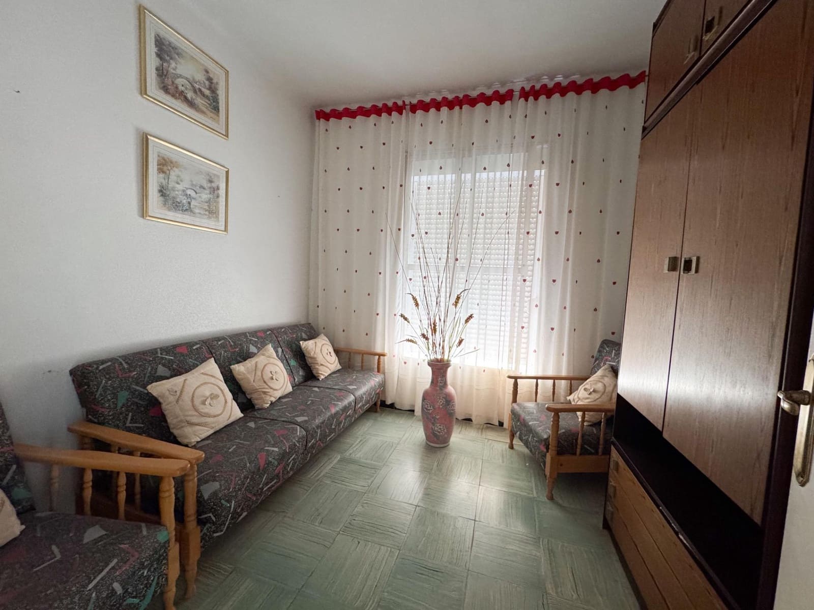 7 bedroom Townhouse for sale in Aguilas - € 155,500 (Ref: 9947937)